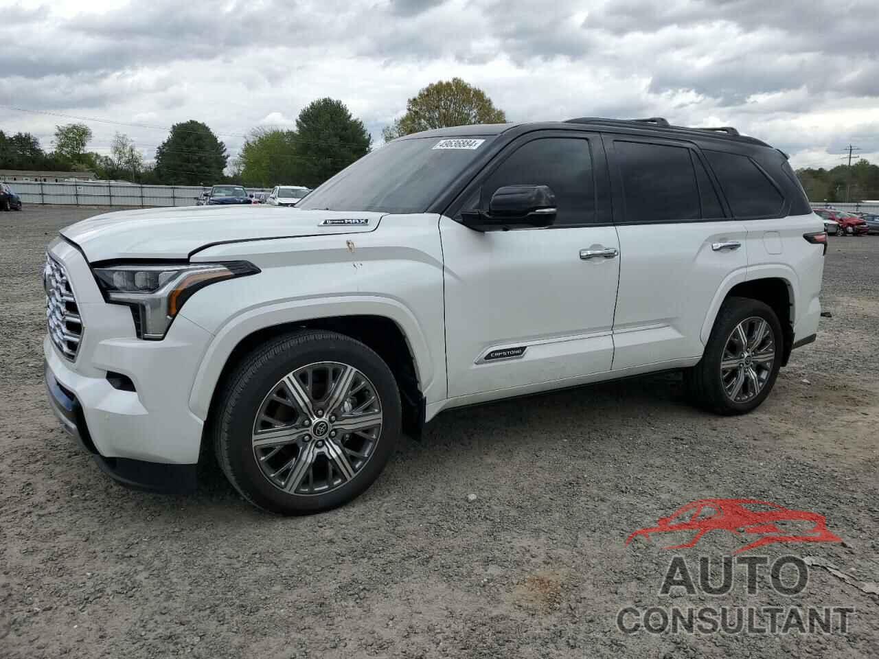 TOYOTA SEQUOIA 2023 - 7SVAAABA5PX012570