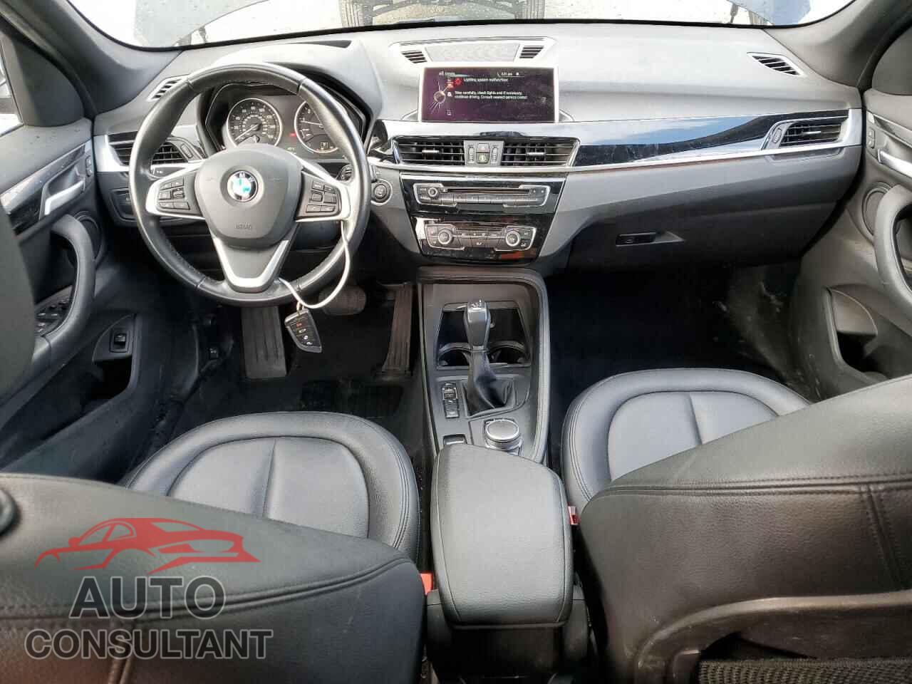 BMW X1 2017 - WBXHT3C30H5F86169