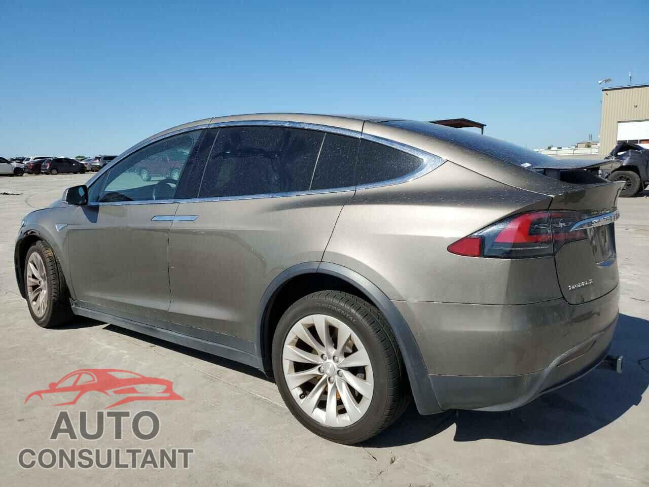 TESLA MODEL X 2016 - 5YJXCBE28GF021248