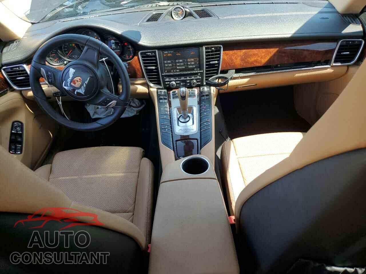 PORSCHE PANAMERA 2013 - WP0AA2A72DL014902