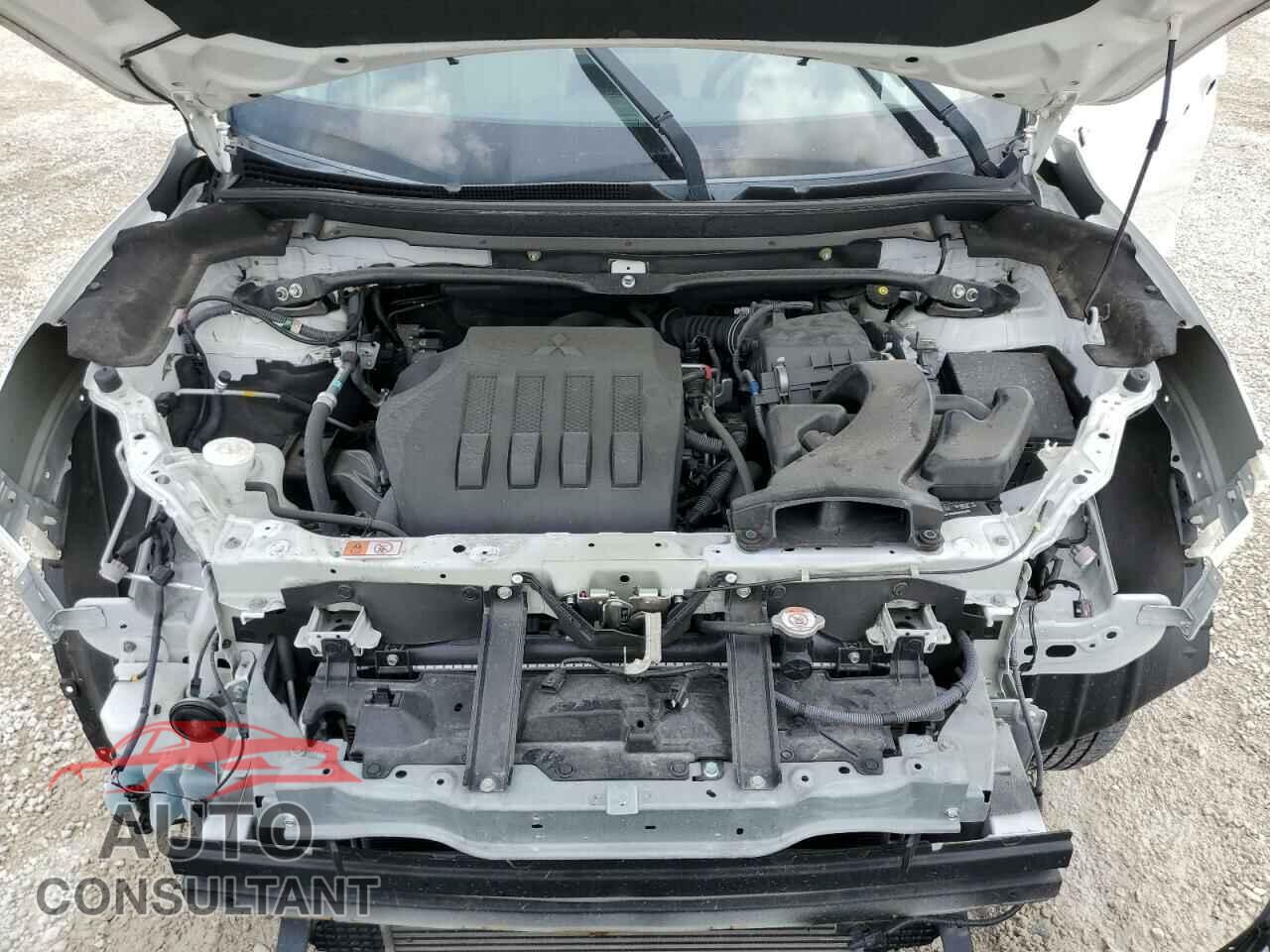 MITSUBISHI ECLIPSE 2018 - JA4AT5AA8JZ061166