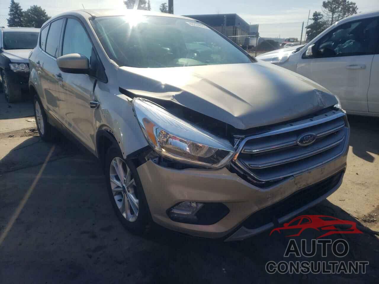 FORD ESCAPE 2017 - 1FMCU0GD6HUE05290