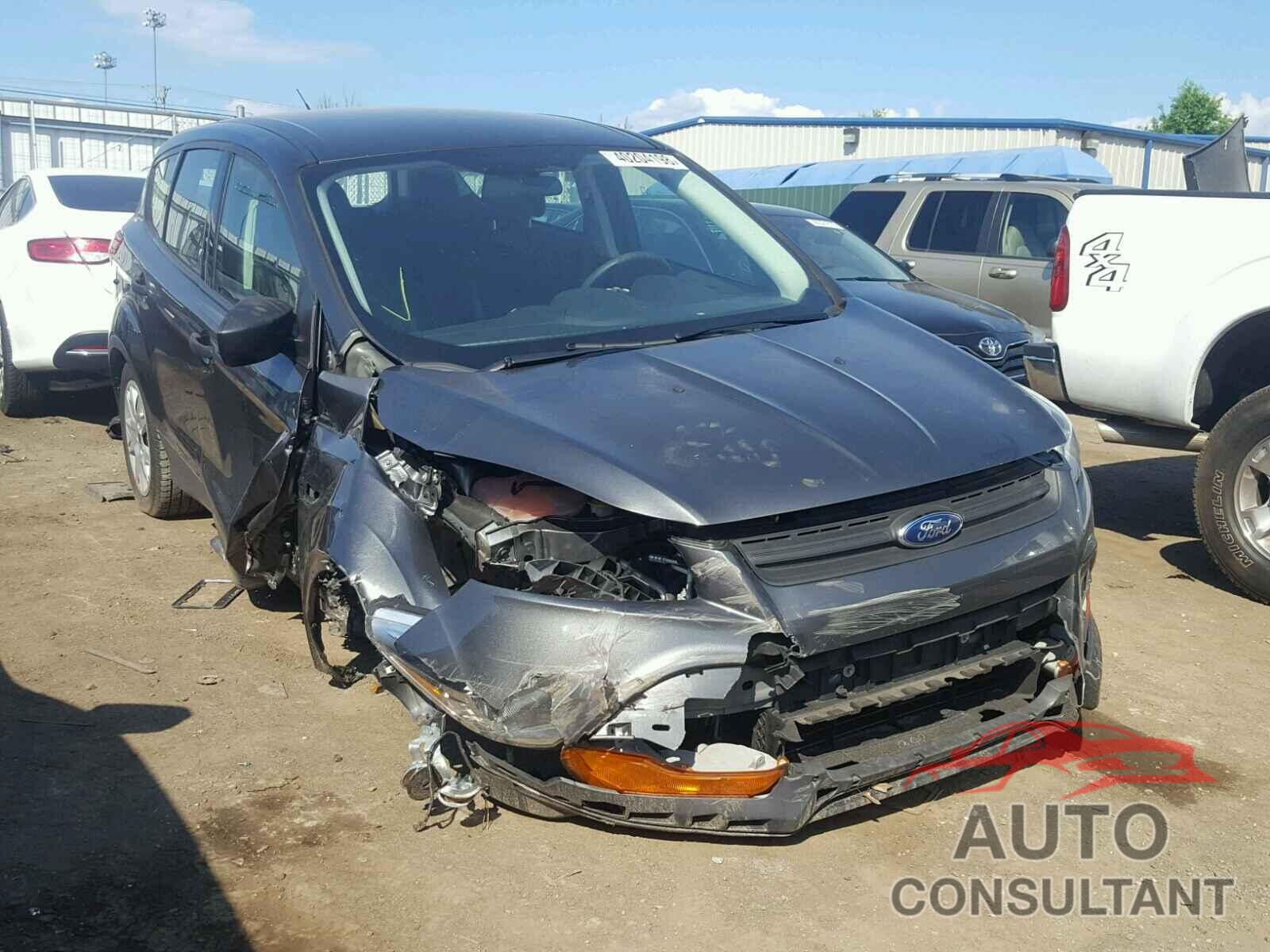 FORD ESCAPE 2015 - 1FMCU0F79FUA74388