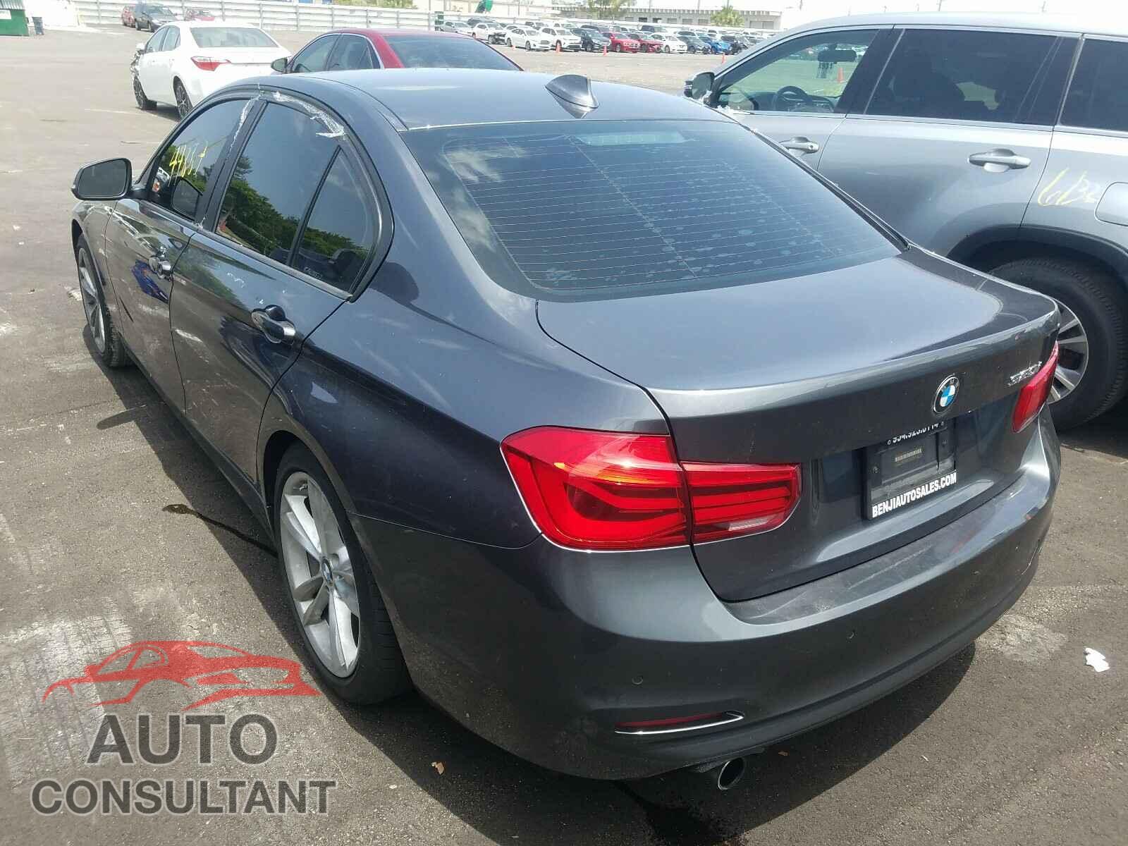 BMW 3 SERIES 2016 - WBA8E1G51GNU12045