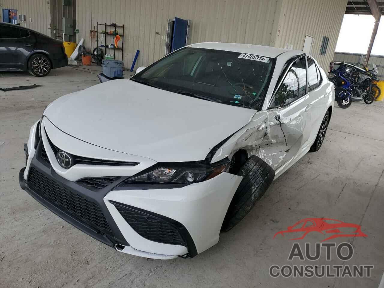 TOYOTA CAMRY 2023 - 4T1G11AKXPU173167