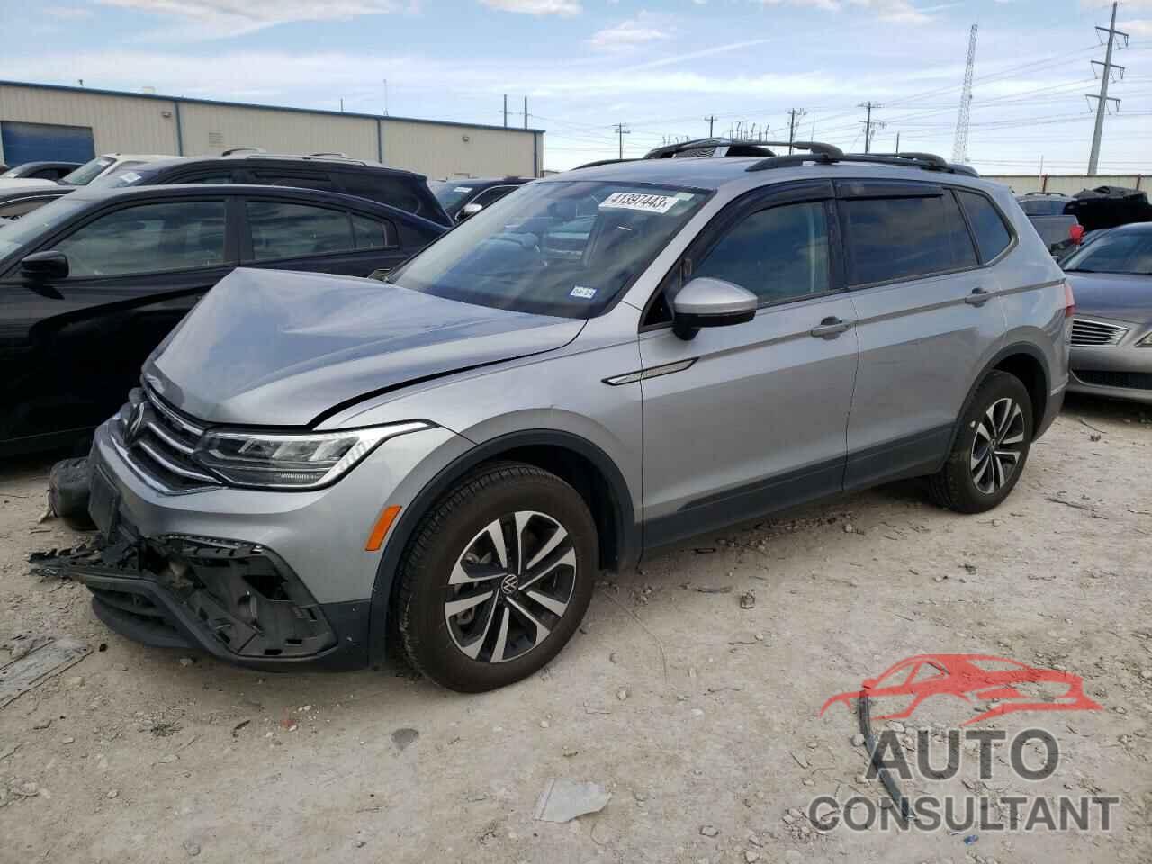 VOLKSWAGEN TIGUAN 2022 - 3VV1B7AX2NM084802