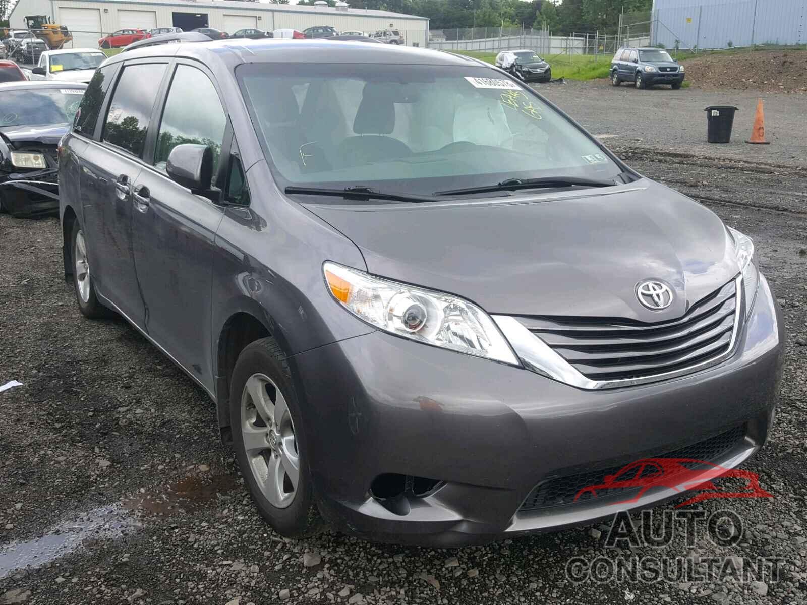 TOYOTA SIENNA LE 2016 - 5TDKK3DC4GS734916