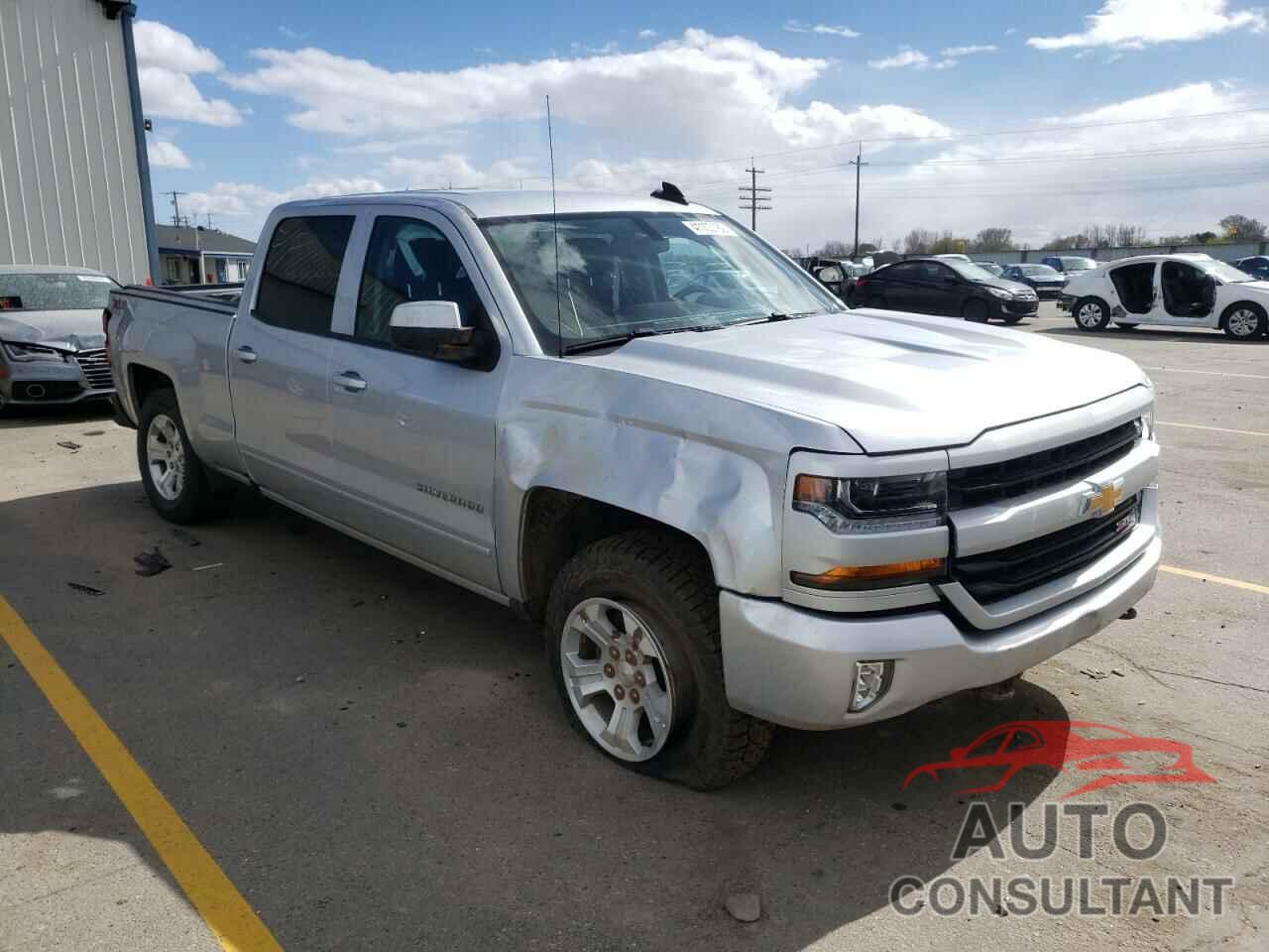 CHEVROLET SILVERADO 2018 - 1GCUKREC3JF236224