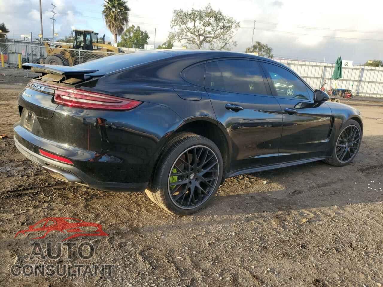 PORSCHE PANAMERA 2018 - WP0AE2A77JL127776