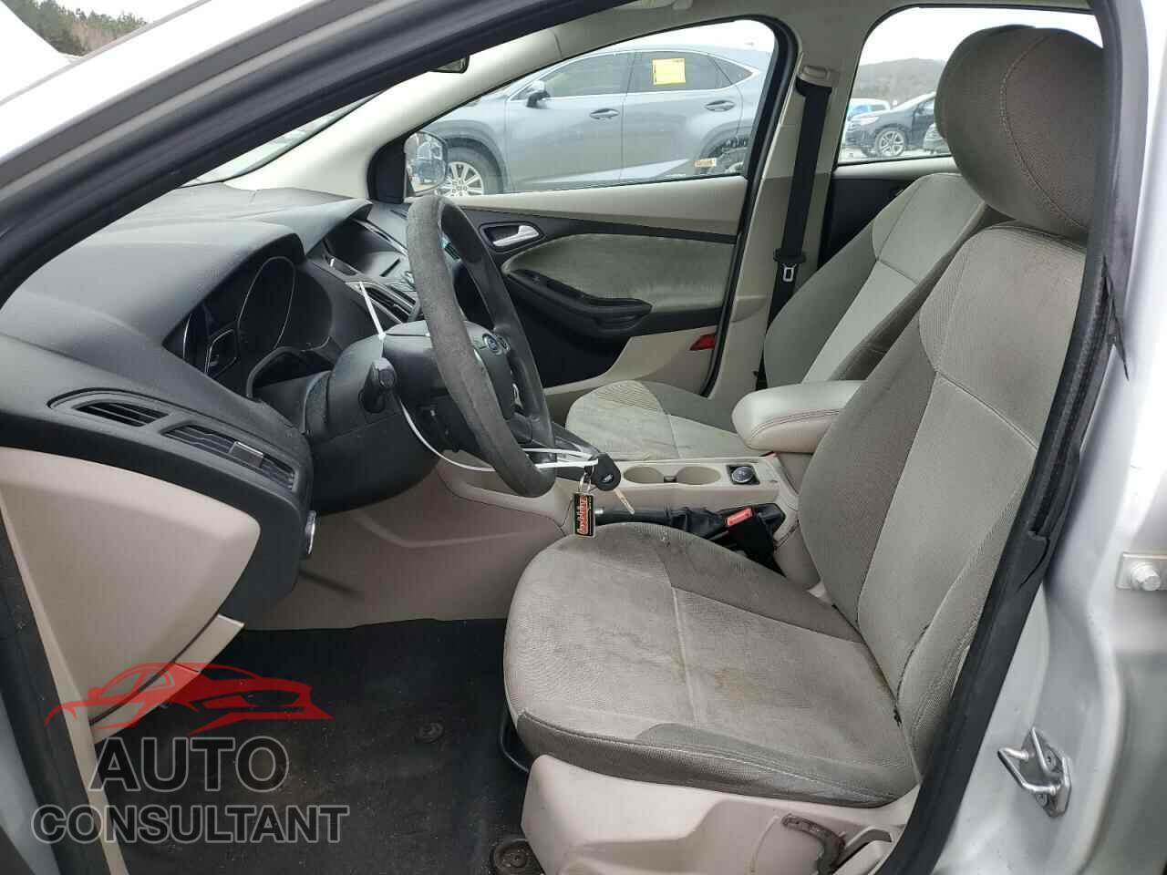 FORD FOCUS 2014 - 1FADP3F29EL435649