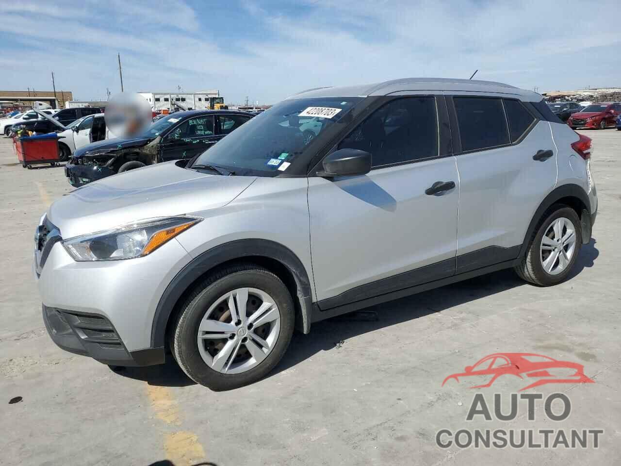 NISSAN KICKS 2019 - 3N1CP5CU3KL566084