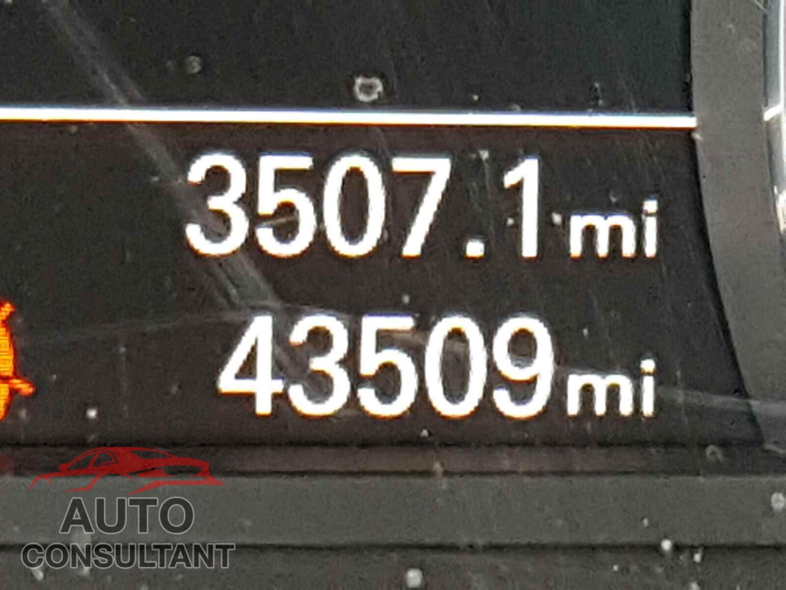 AUDI A6 2016 - WAUGFAFC8GN163400