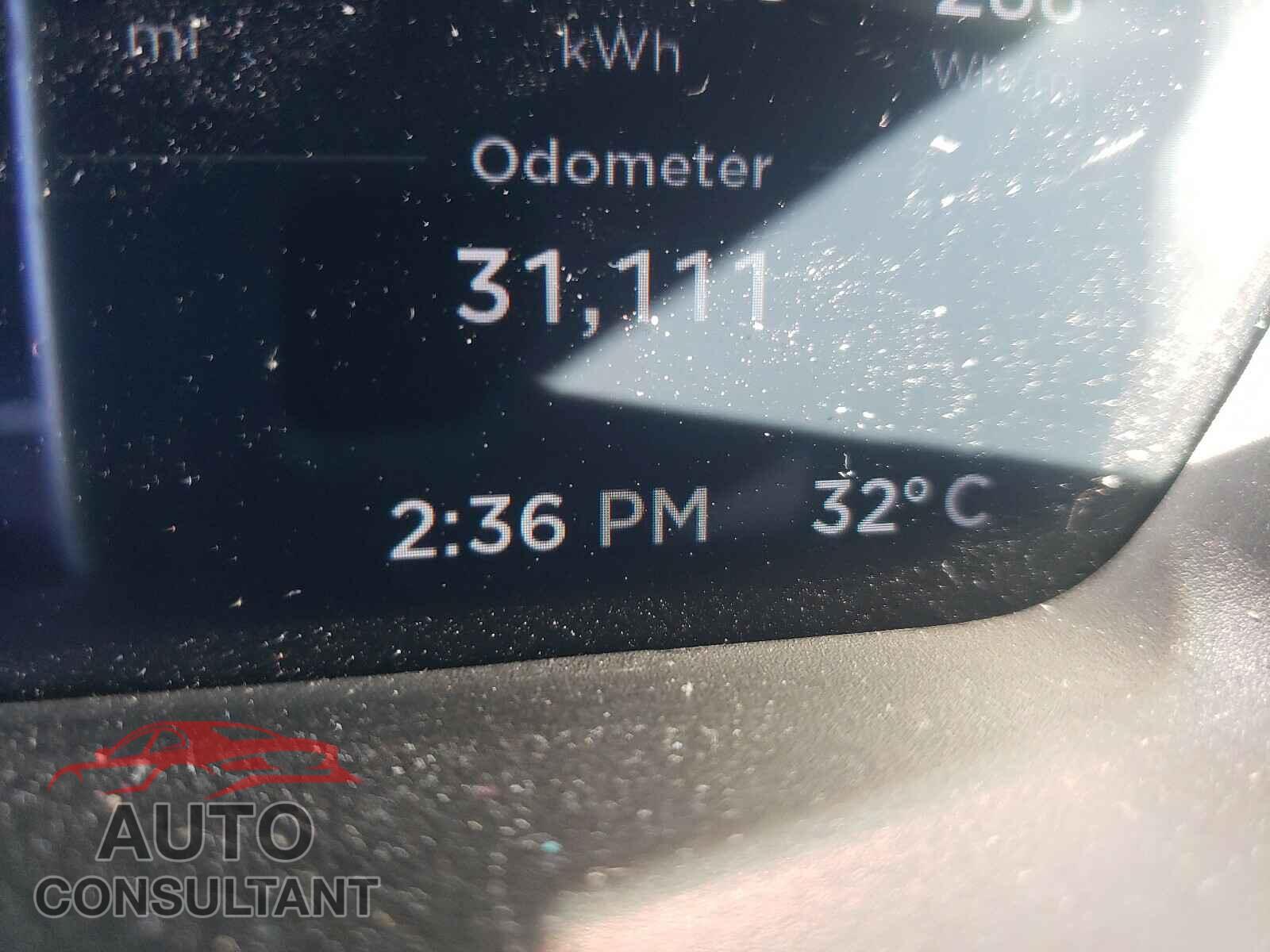 TESLA MODEL S 2017 - 5YJSA1E21HF187008