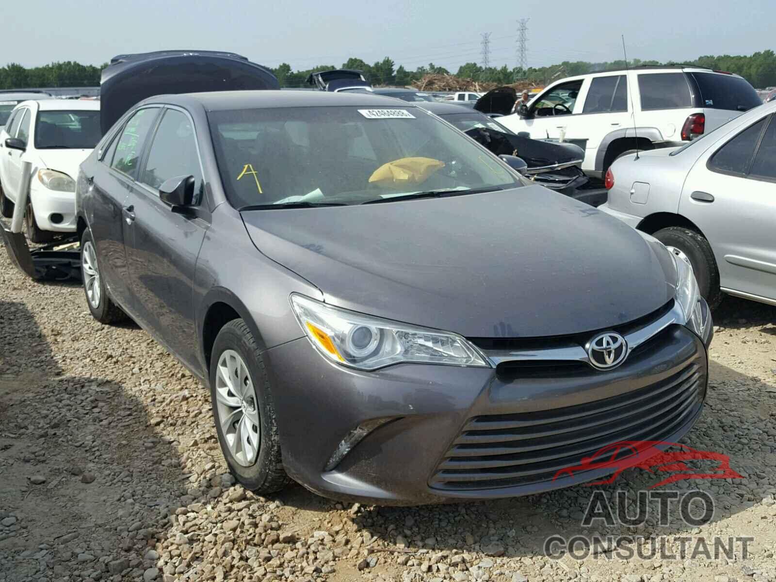 TOYOTA CAMRY 2015 - 4T4BF1FK9FR509660