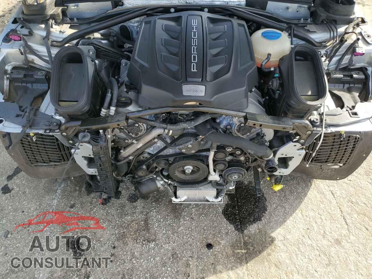 PORSCHE MACAN 2016 - WP1AB2A55GLB47149
