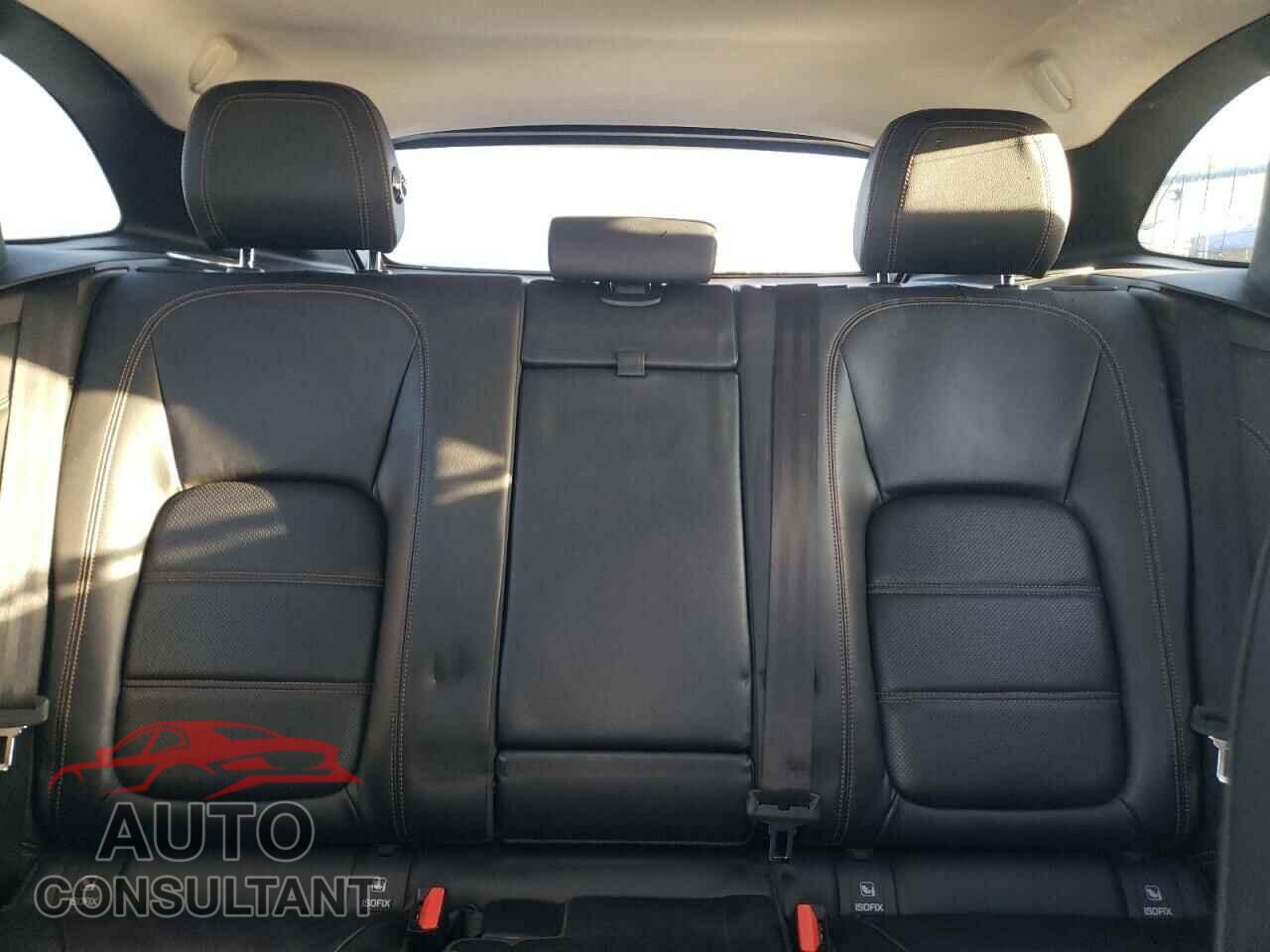 JAGUAR F-PACE 2017 - SADCK2BV7HA064624