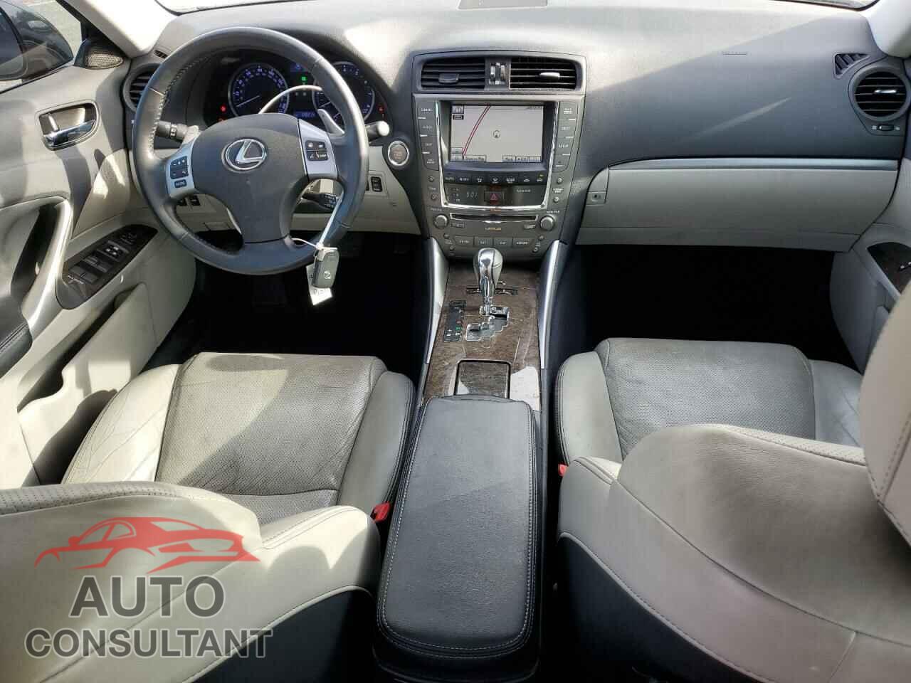 LEXUS IS 2011 - JTHBF5C22B5138810
