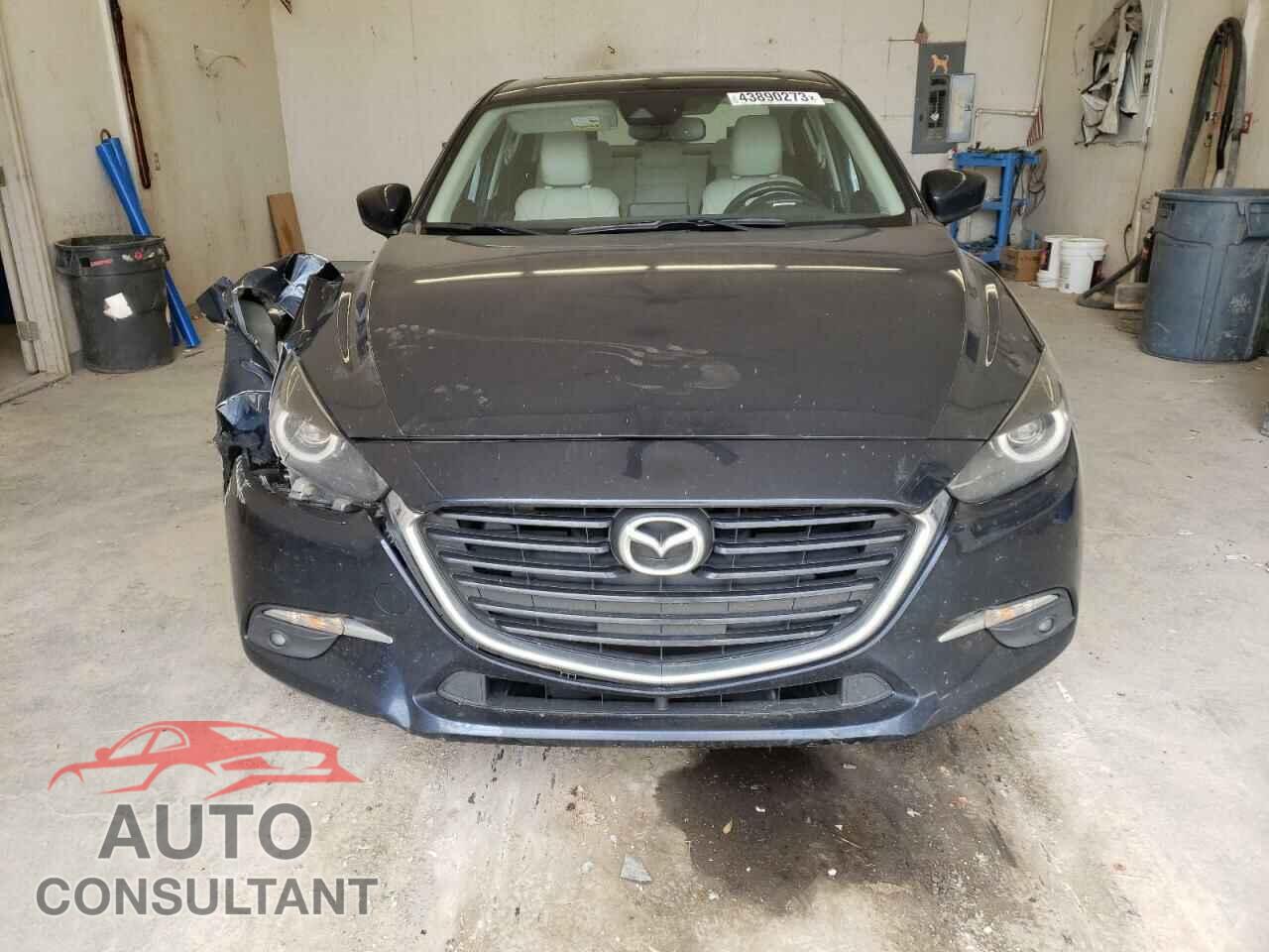 MAZDA 3 2017 - 3MZBN1W3XHM133260