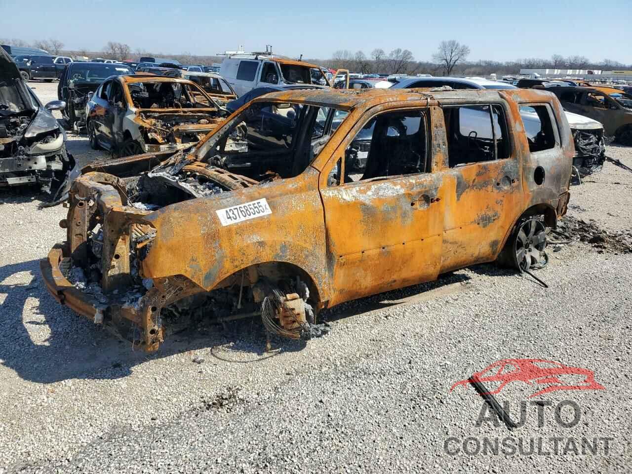 HONDA PILOT 2015 - 5FNYF3H97FB017524