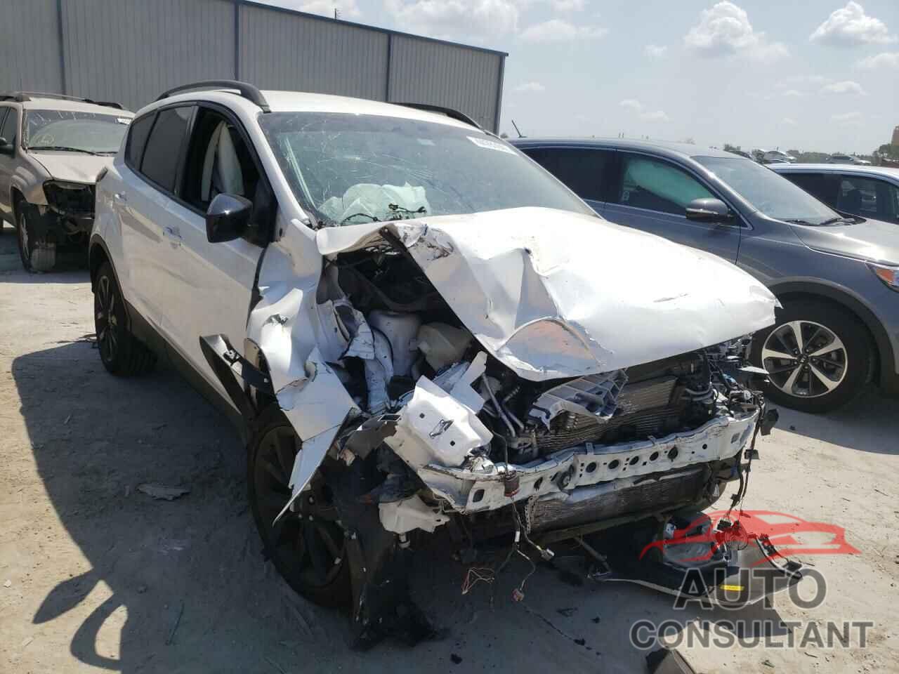 FORD ESCAPE 2019 - 1FMCU9GD9KUA33505