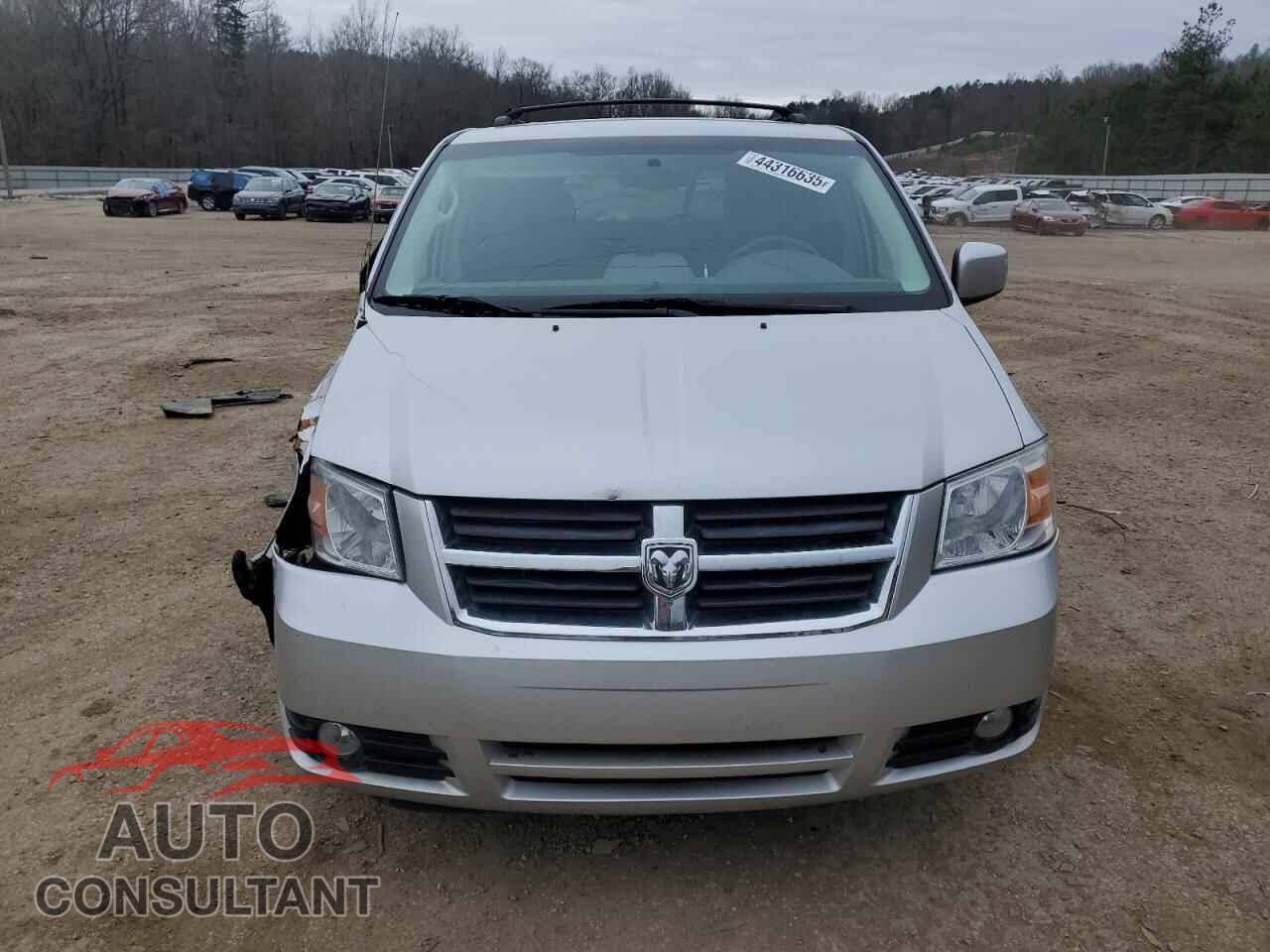 DODGE CARAVAN 2010 - 2D4RN5DX2AR145189