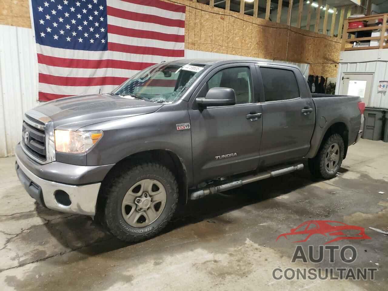 TOYOTA TUNDRA 2013 - 5TFDW5F19DX279636