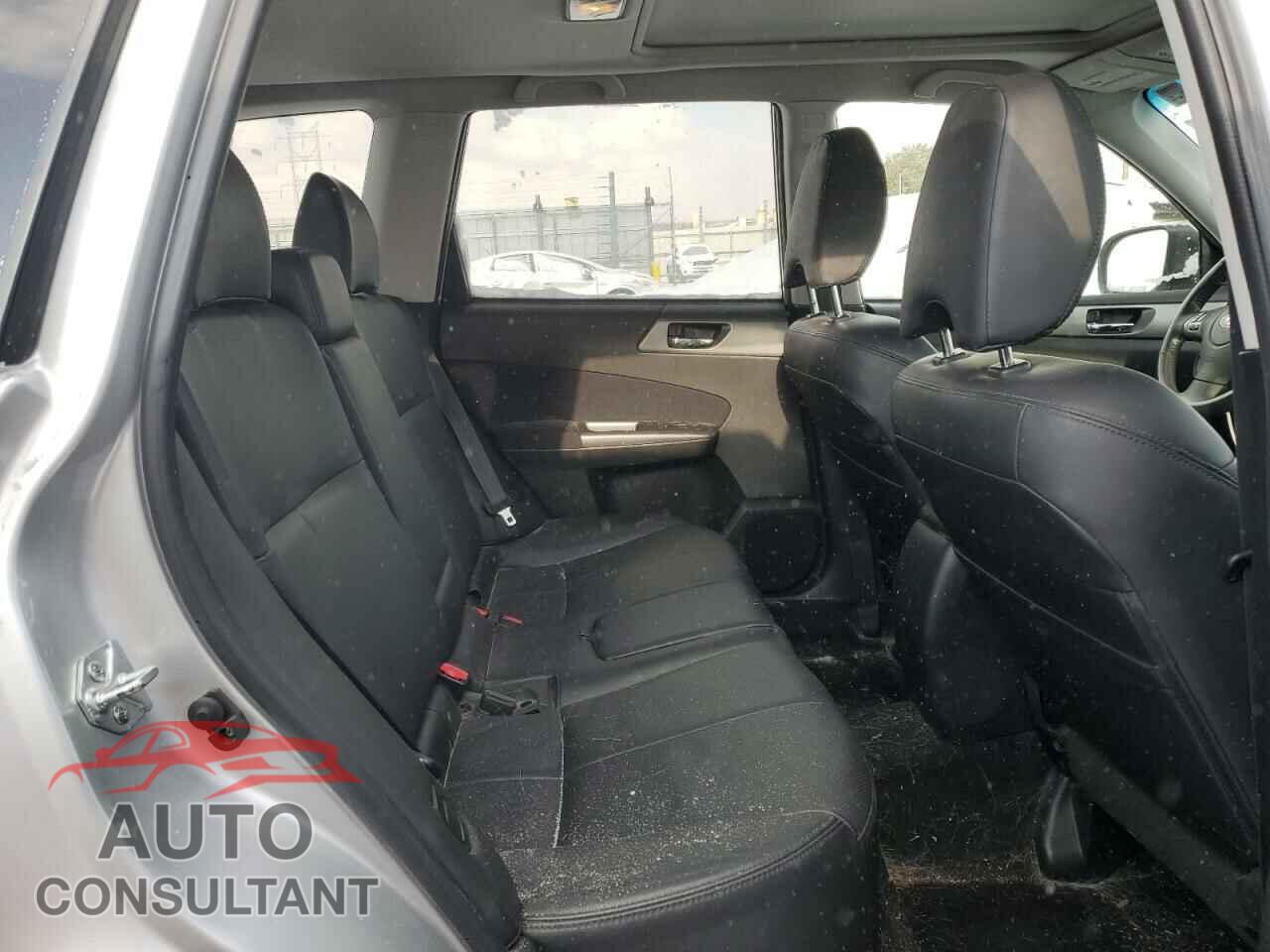 SUBARU FORESTER 2011 - JF2SHBEC8BH773563