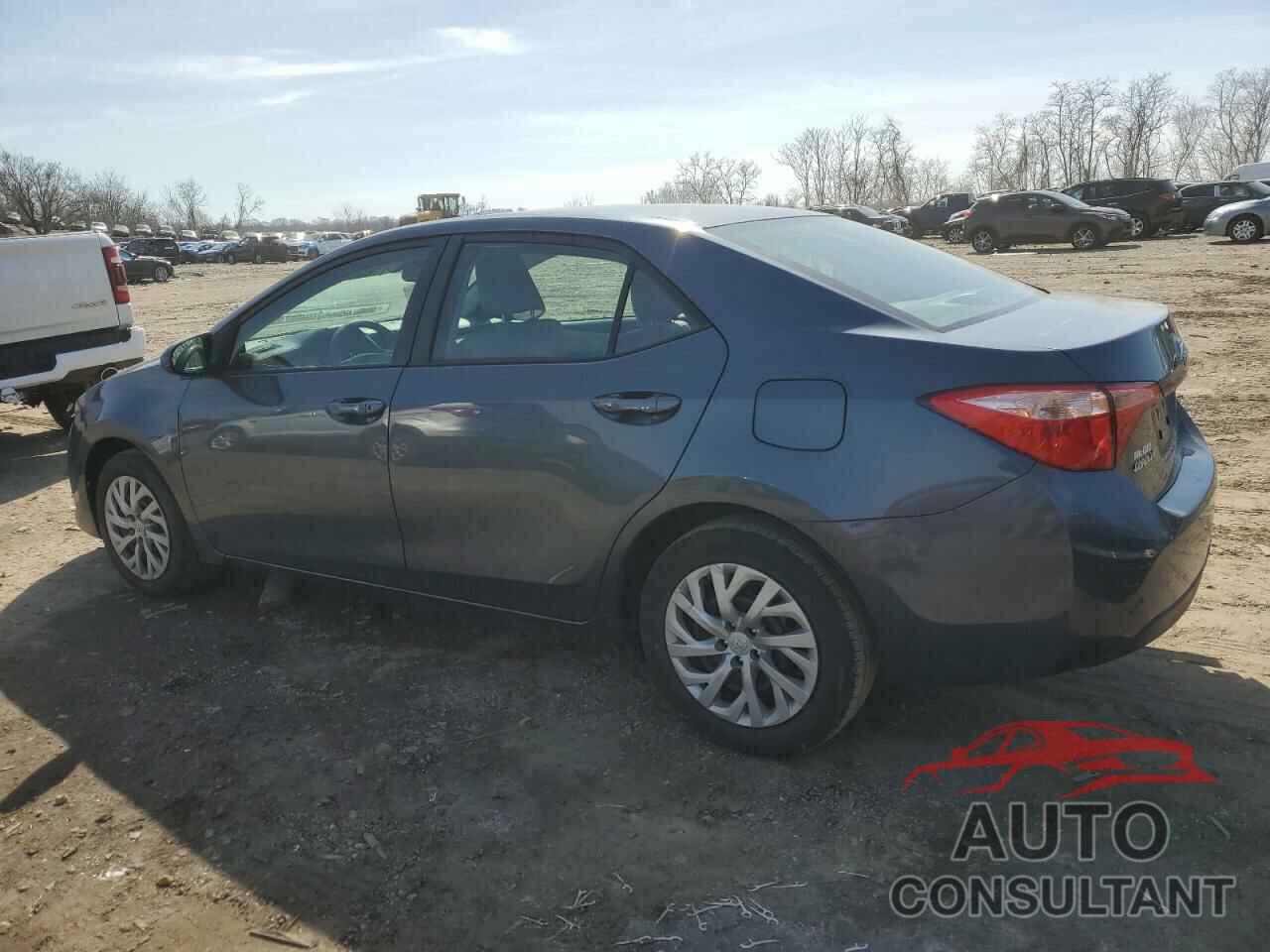 TOYOTA COROLLA 2018 - 2T1BURHE5JC985484