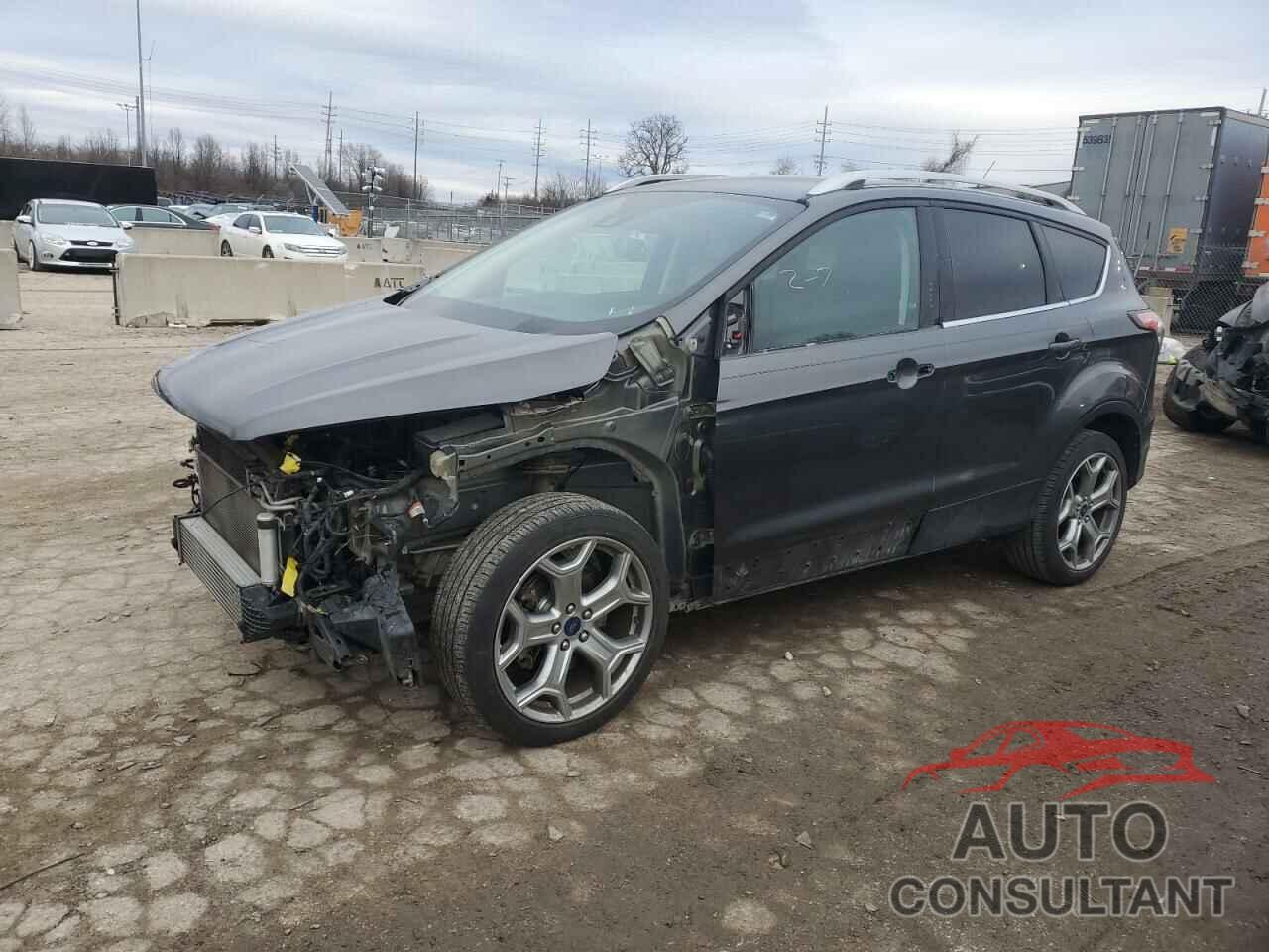 FORD ESCAPE 2017 - 1FMCU0J94HUA50155