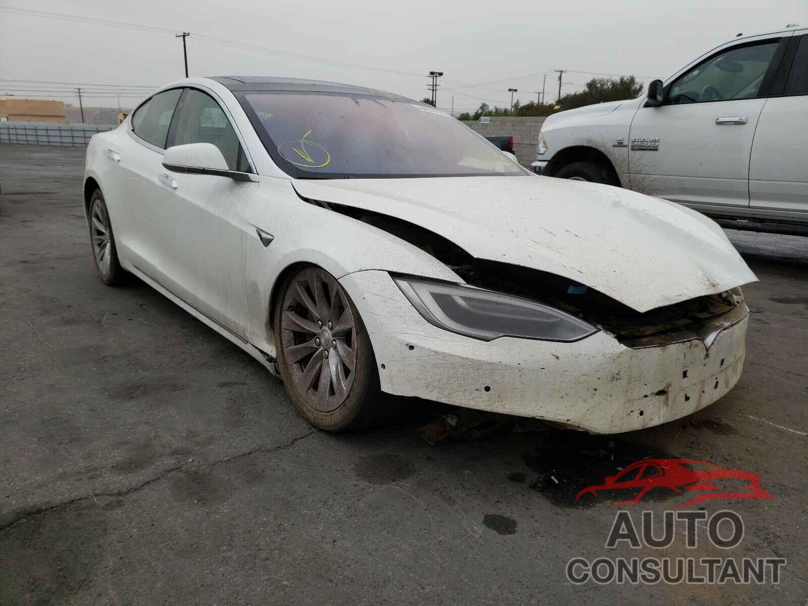 TESLA MODEL S 2018 - 5YJSA1E22JF247819