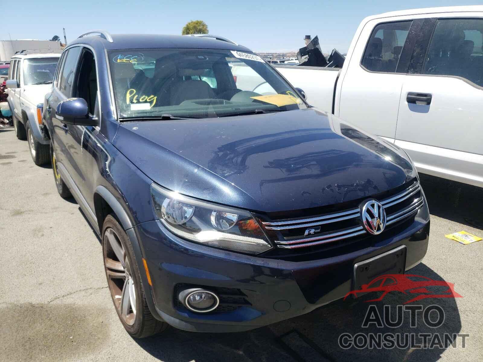 VOLKSWAGEN TIGUAN 2016 - WVGAV7AX0GW054931