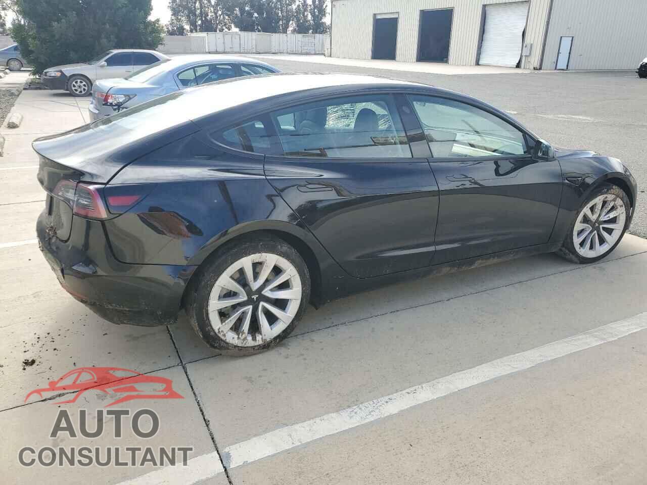 TESLA MODEL 3 2022 - 5YJ3E1EA0NF210662