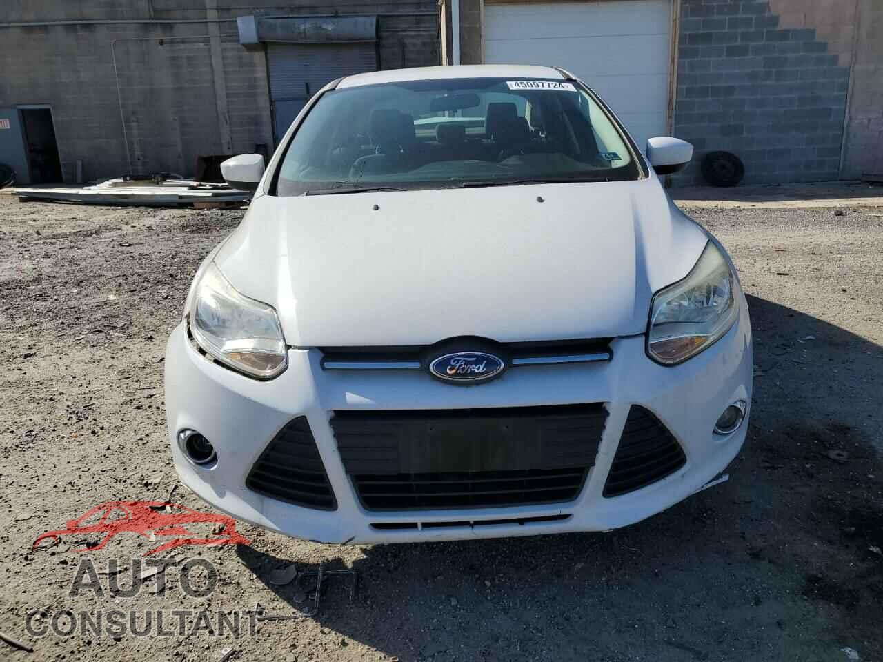 FORD FOCUS 2012 - 1FAHP3F2XCL297148