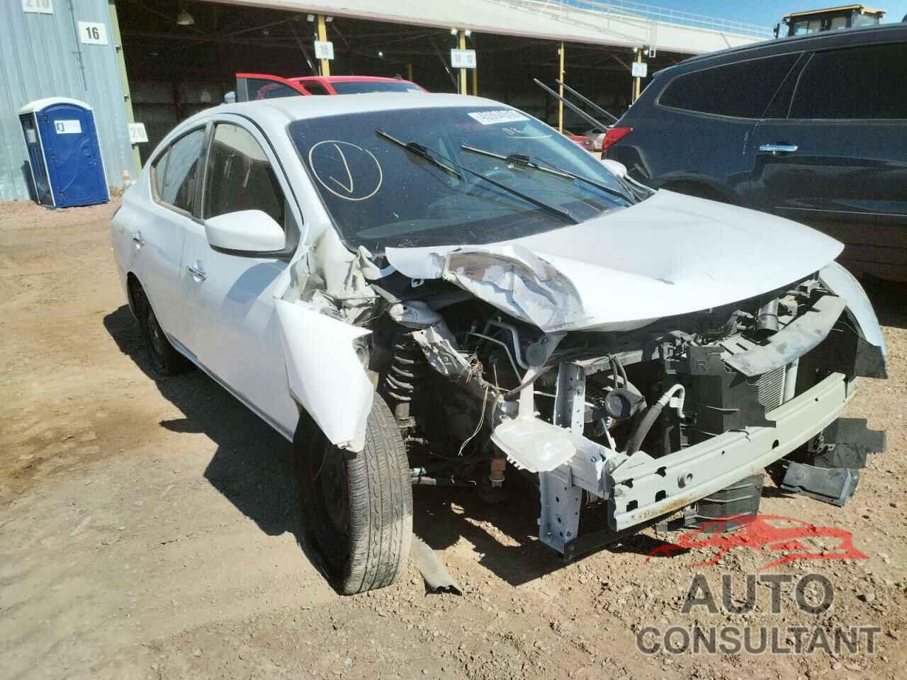 NISSAN VERSA 2018 - 3N1CN7AP7JL873044