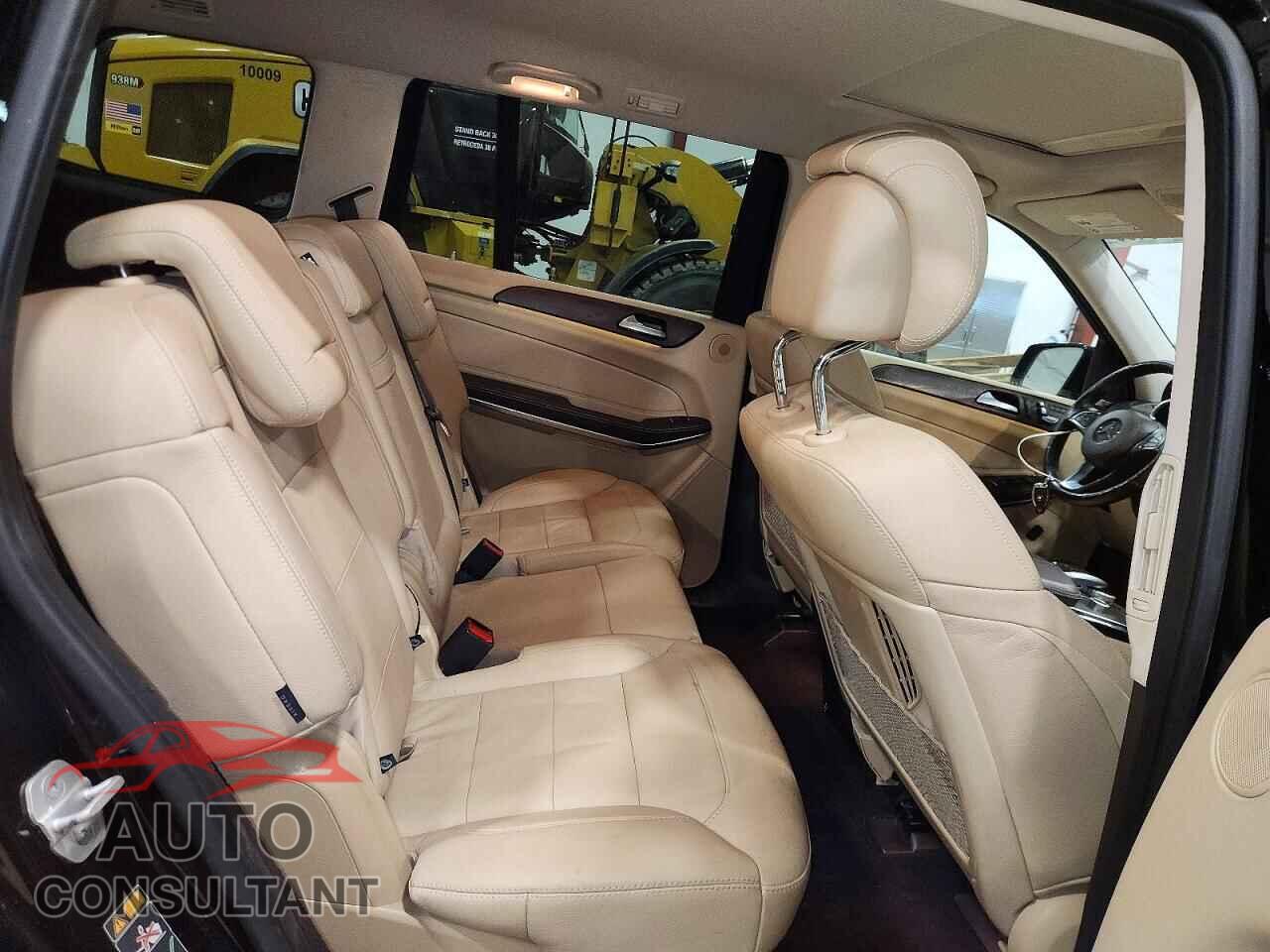 MERCEDES-BENZ GLS-CLASS 2018 - 4JGDF7DE3JB006116