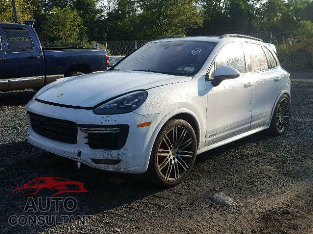 PORSCHE CAYENNE GTS 2016 - WP1AD2A26GLA79461