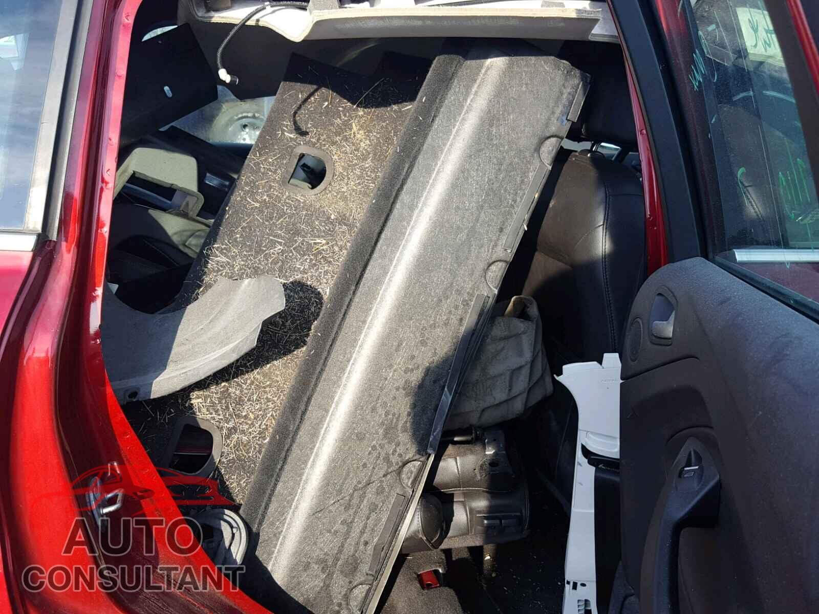 FORD CMAX 2015 - 1FADP5CU8FL122059
