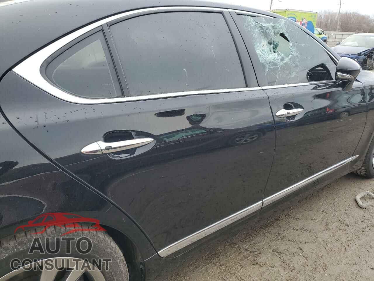 LEXUS LS460 2016 - JTHCL5EF7G5026105