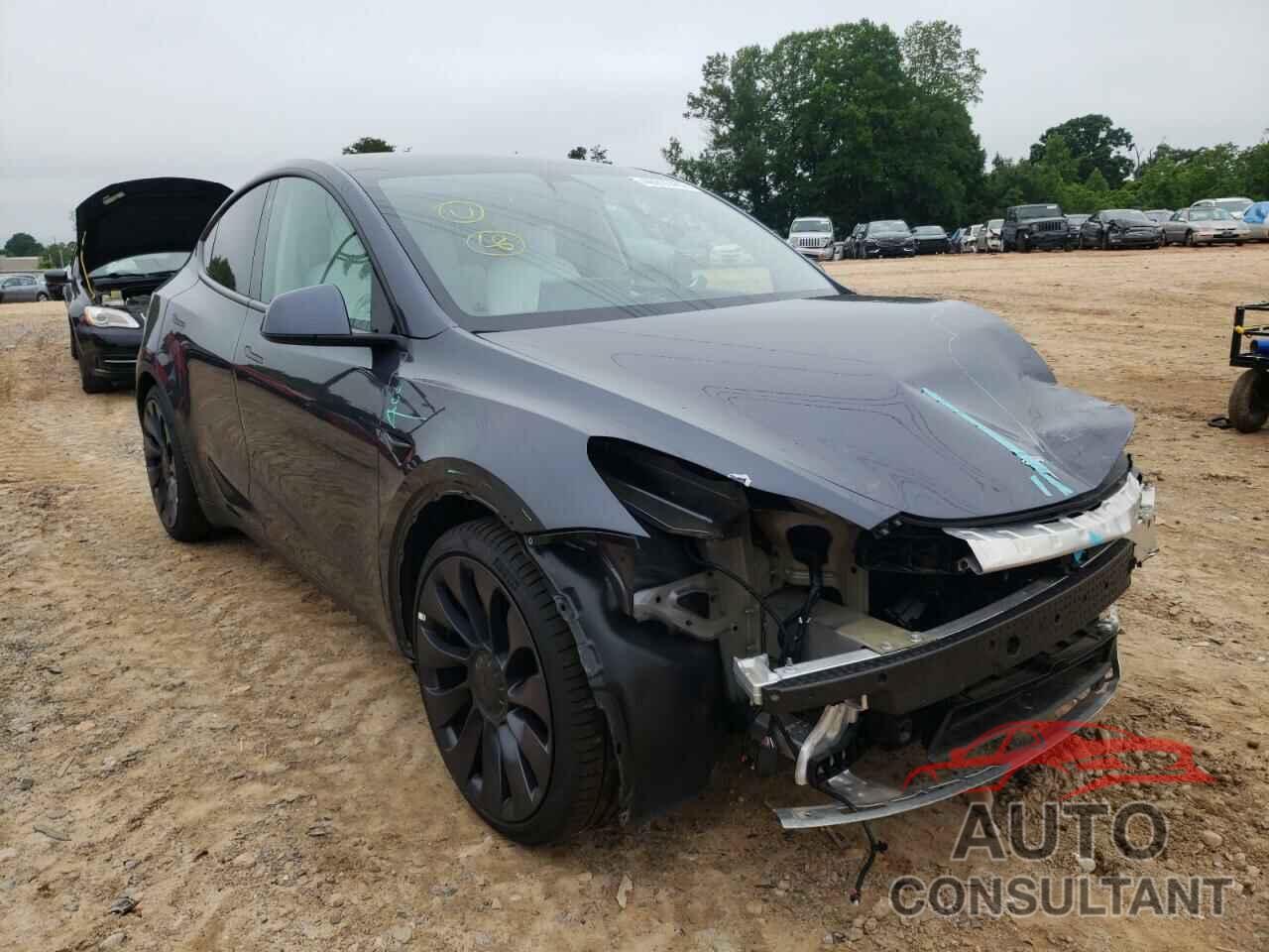 TESLA MODEL Y 2021 - 5YJYGDEFXMF230333