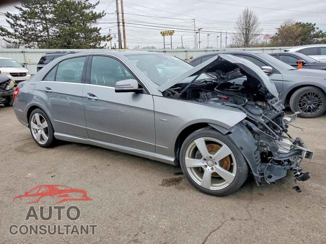 MERCEDES-BENZ E-CLASS 2012 - WDDHF8JB1CA553499