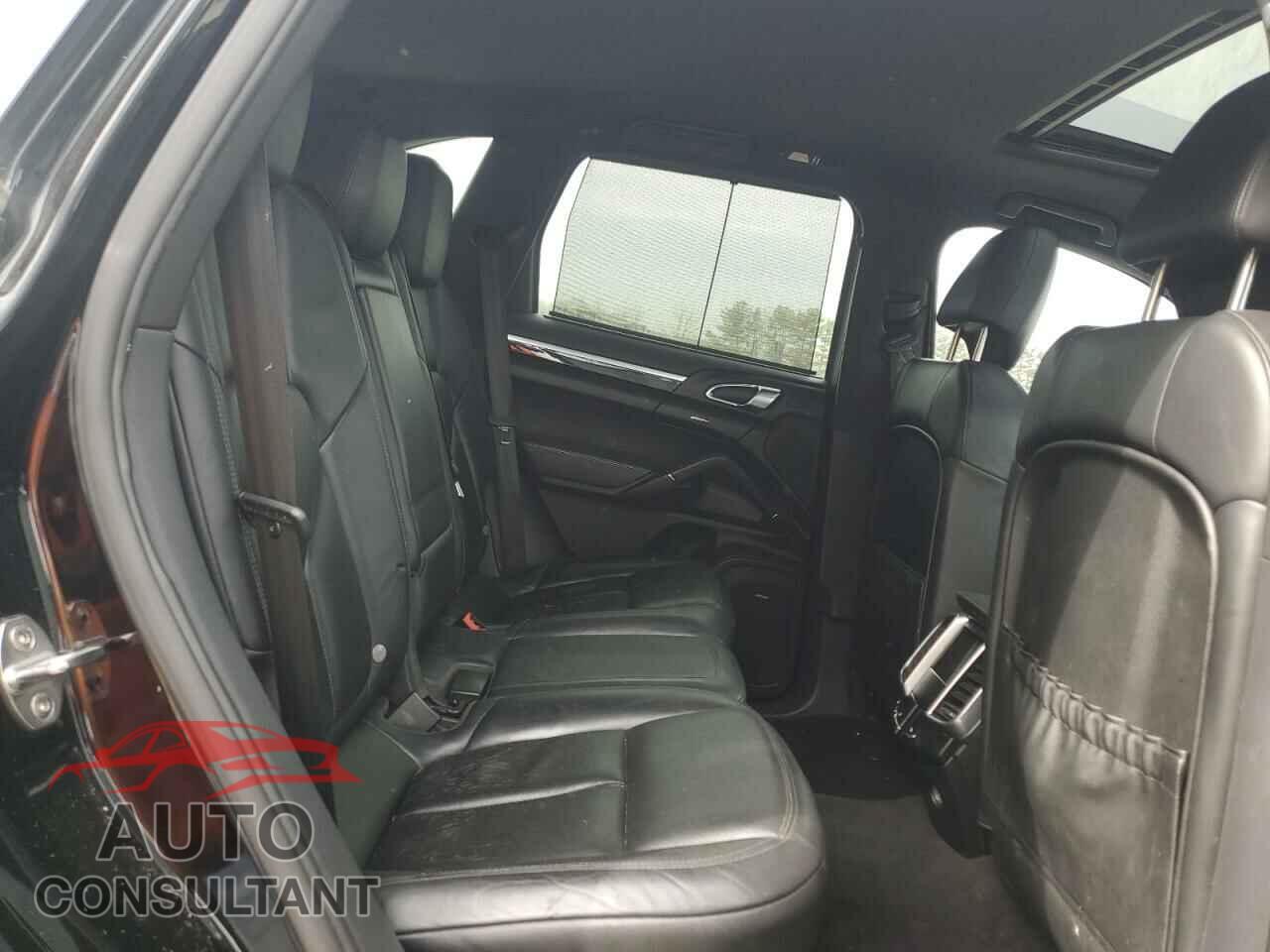 PORSCHE CAYENNE 2012 - WP1AB2A21CLA51972