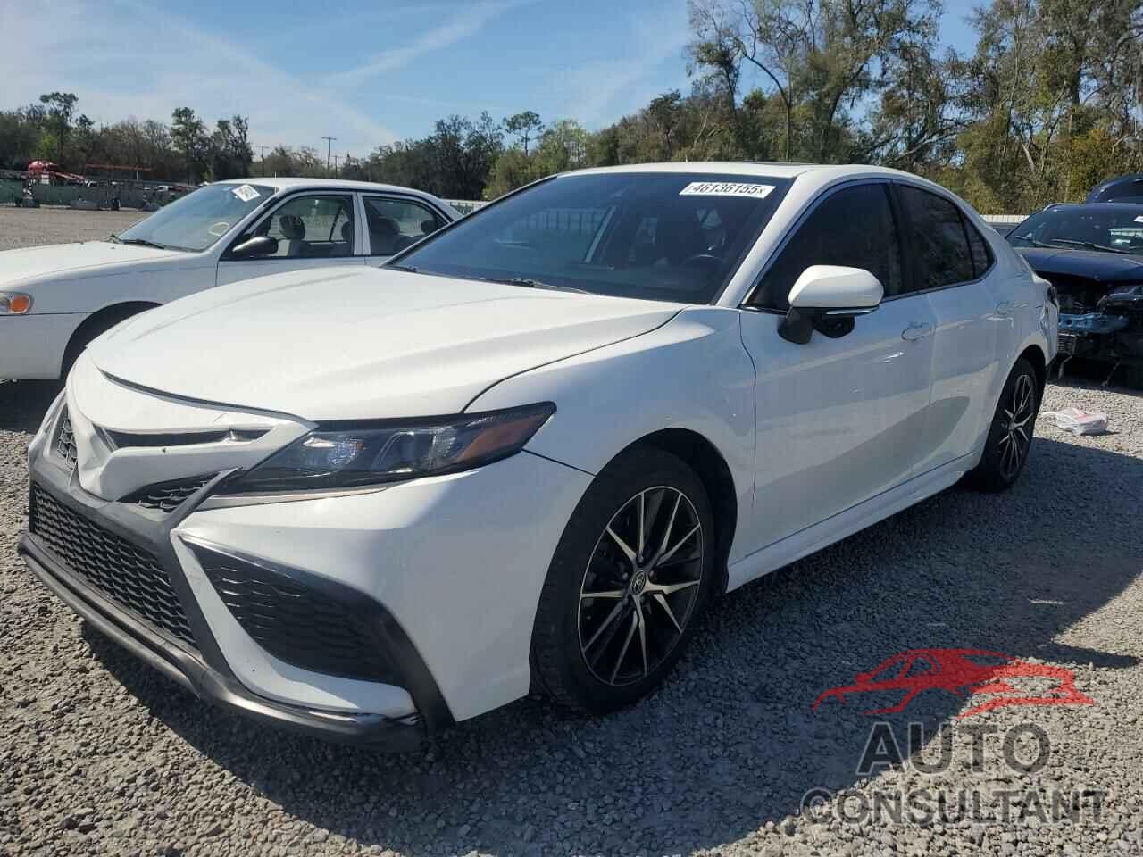 TOYOTA CAMRY 2021 - 4T1G11AK7MU573876
