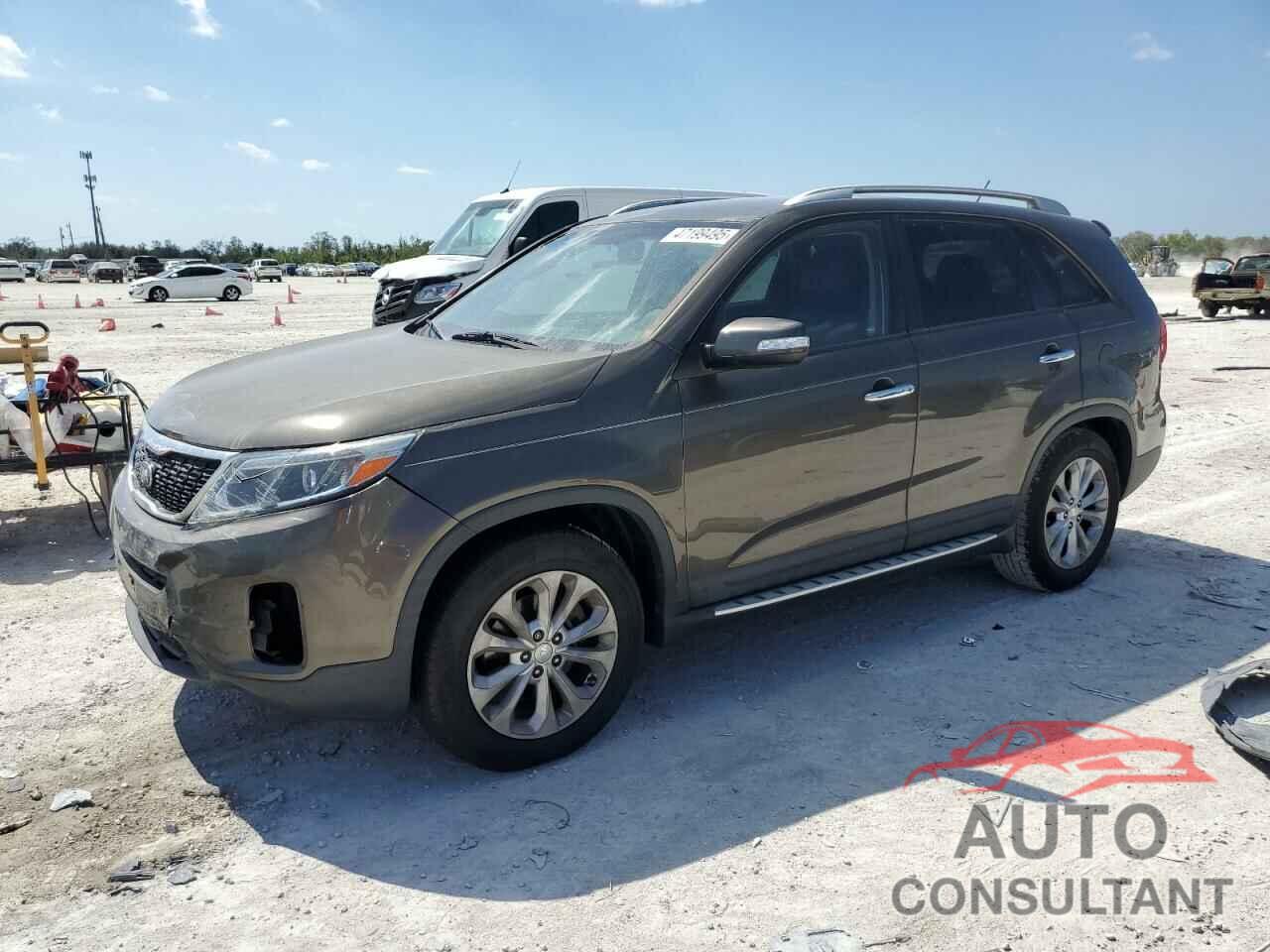 KIA SORENTO 2014 - 5XYKU4A75EG468940