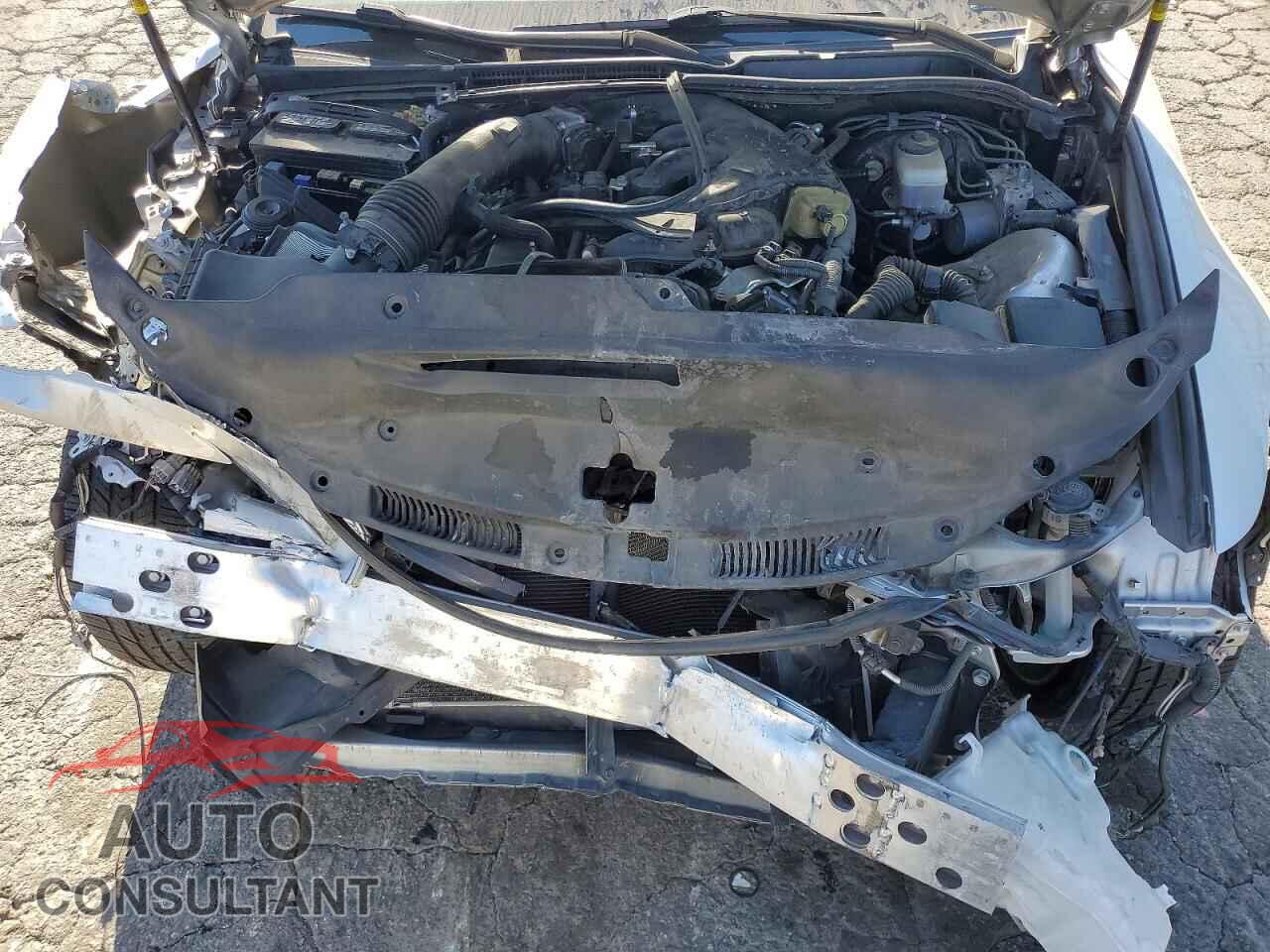 LEXUS IS 2015 - JTHBF1D27F5054432