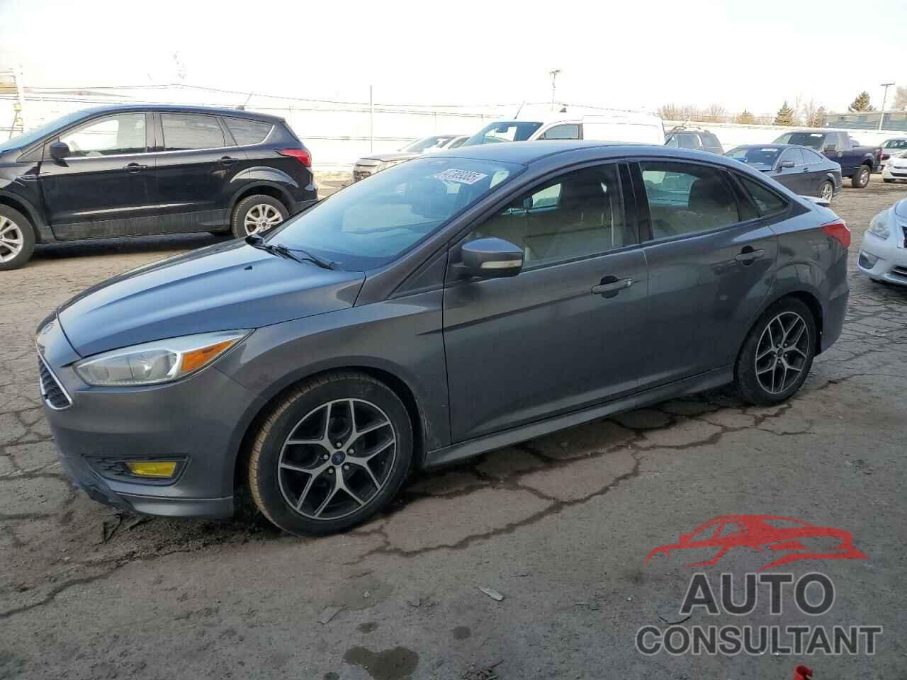 FORD FOCUS 2015 - 1FADP3F21FL218355