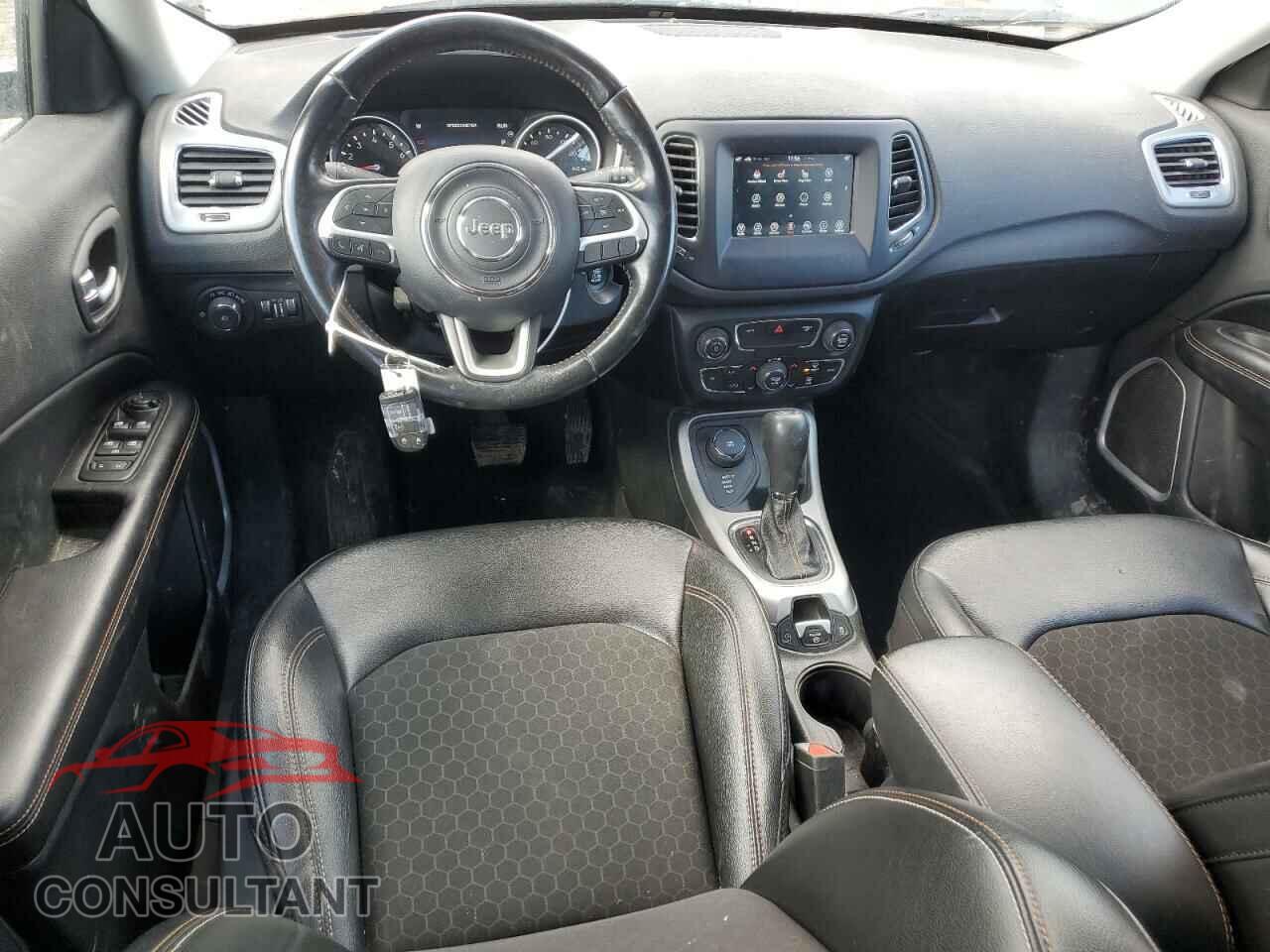 JEEP COMPASS 2021 - 3C4NJDBB8MT551018