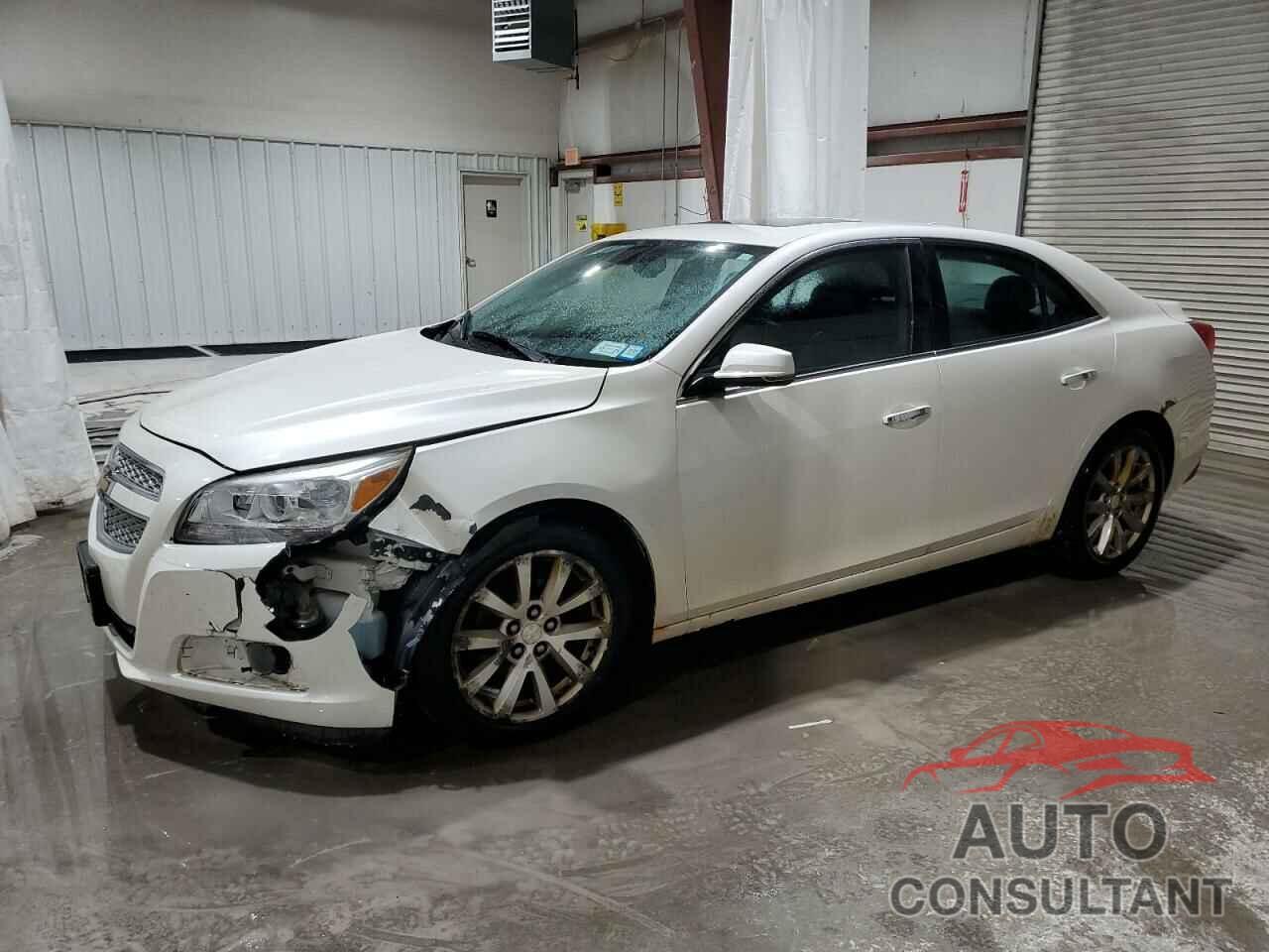 CHEVROLET MALIBU 2013 - 1G11H5SA2DF316768