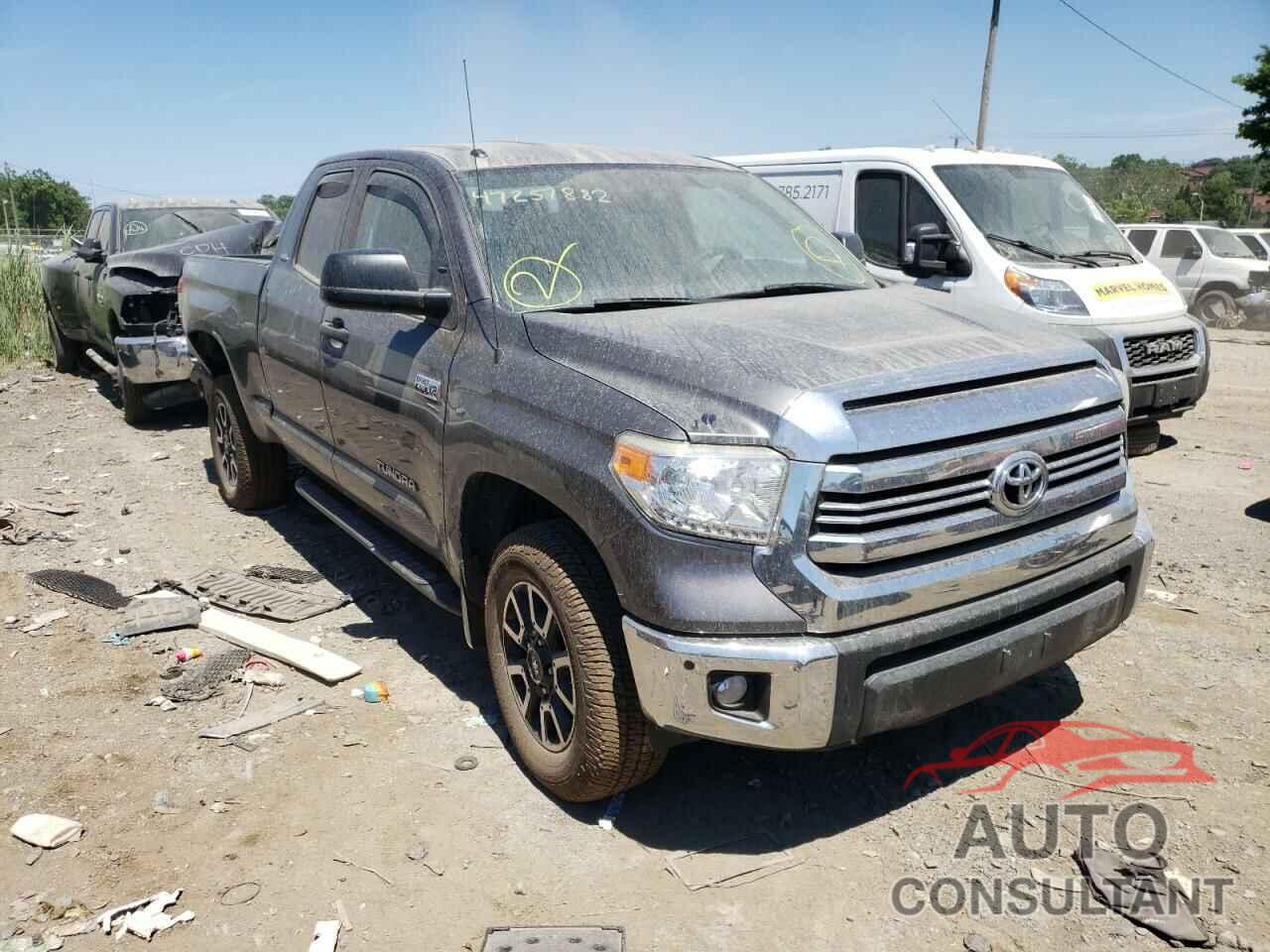 TOYOTA TUNDRA 2017 - 5TFUY5F11HX648473