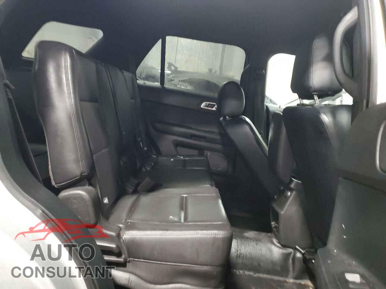 FORD EXPLORER 2018 - 1FM5K8AR1JGB19773