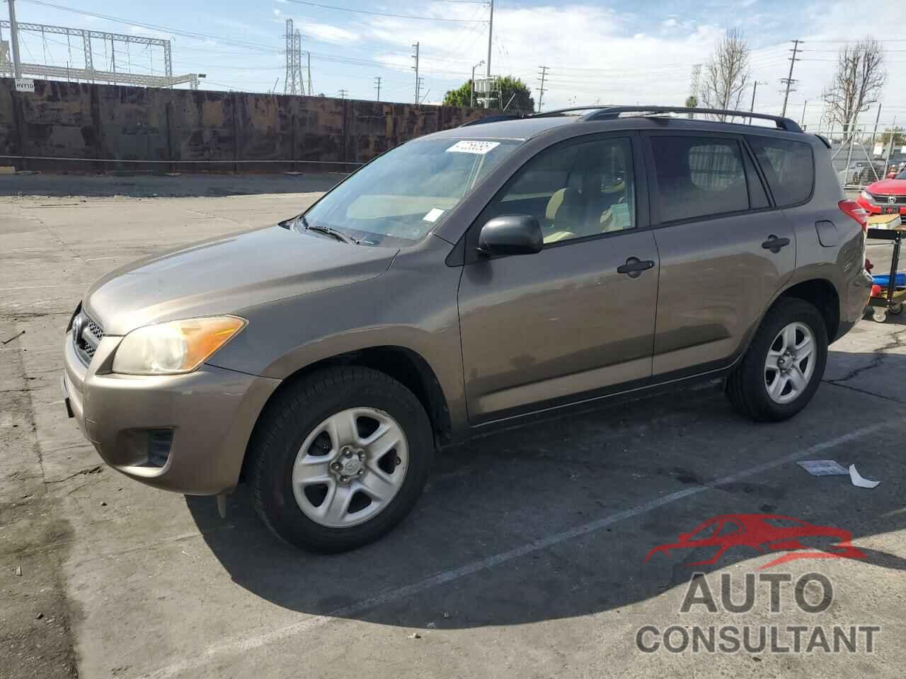 TOYOTA RAV4 2010 - JTMZF4DV8A5014669